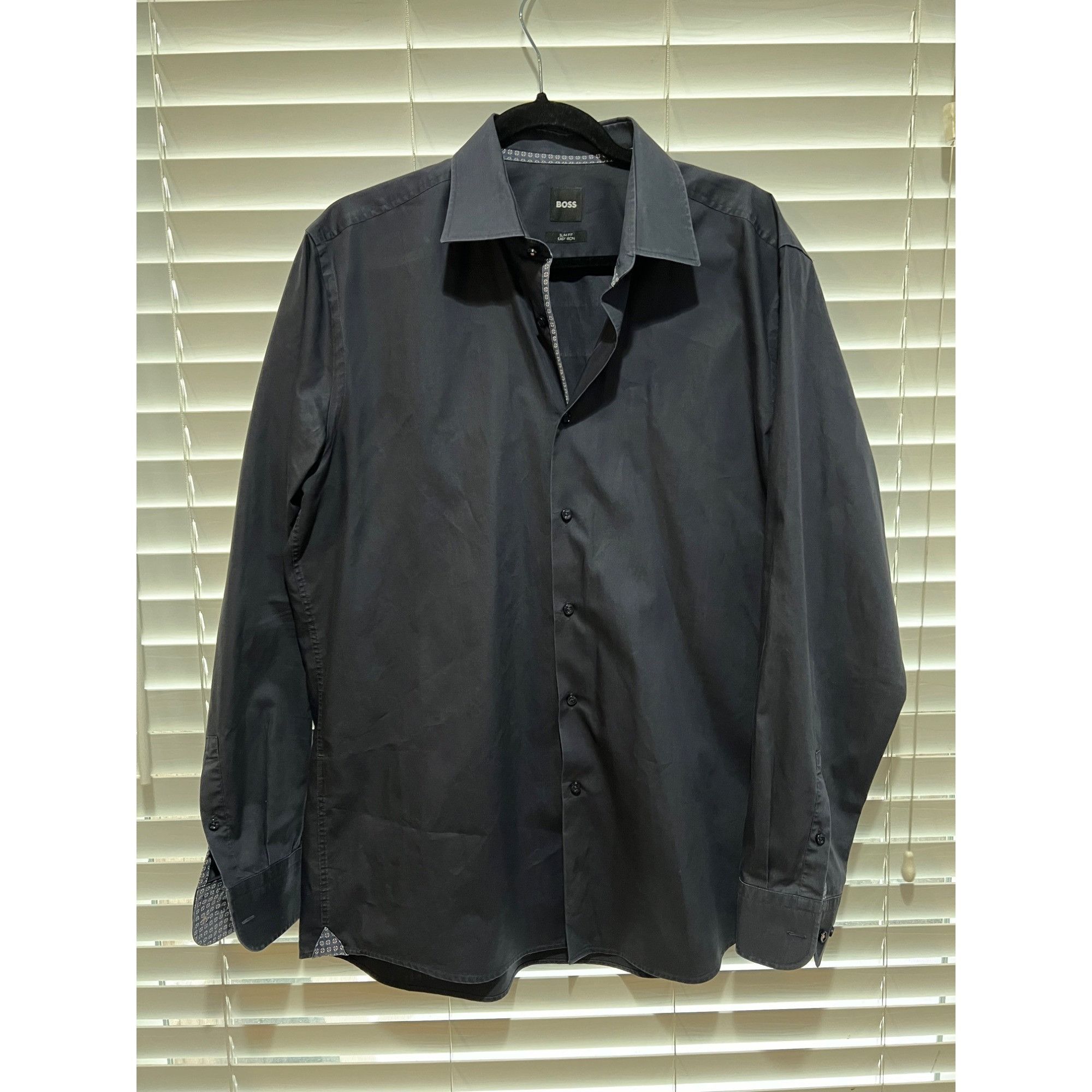 Hugo Boss Hugo Boss Long Sleeve Button Up Shirt - Size XL Size US XL / EU 56 / 4 - 1 Thumbnail