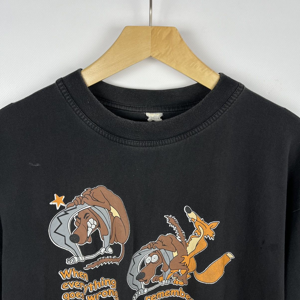 Vintage Vintage Dog in Trap adult humor y2k sex graphic tee 90’s Size US M / EU 48-50 / 2 - 6 Thumbnail