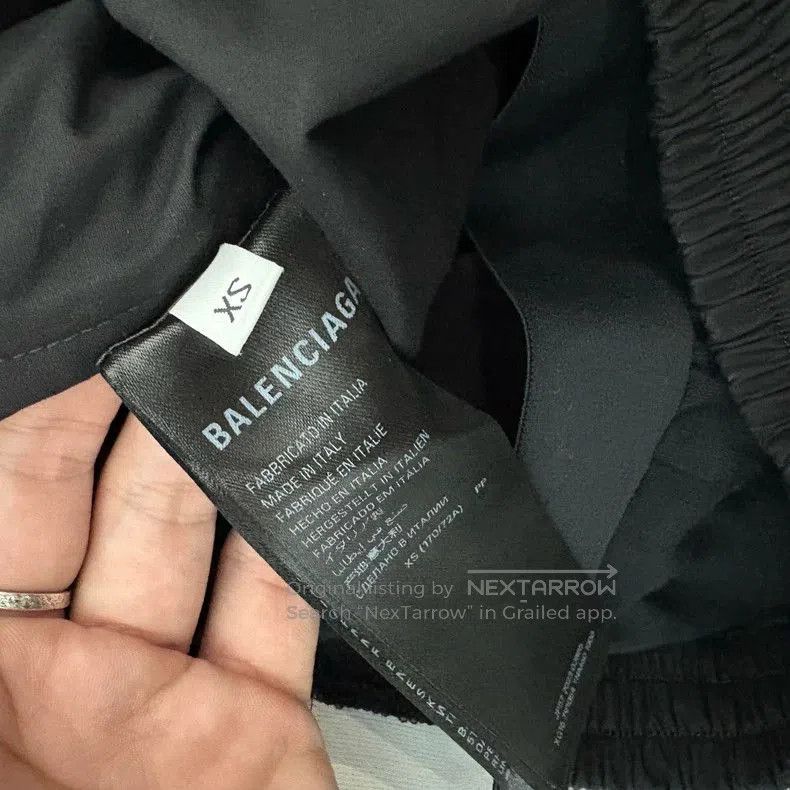 Balenciaga Balenciaga Black Nylon Double Waist Shorts. Size US 26 / EU 42 - 4 Thumbnail