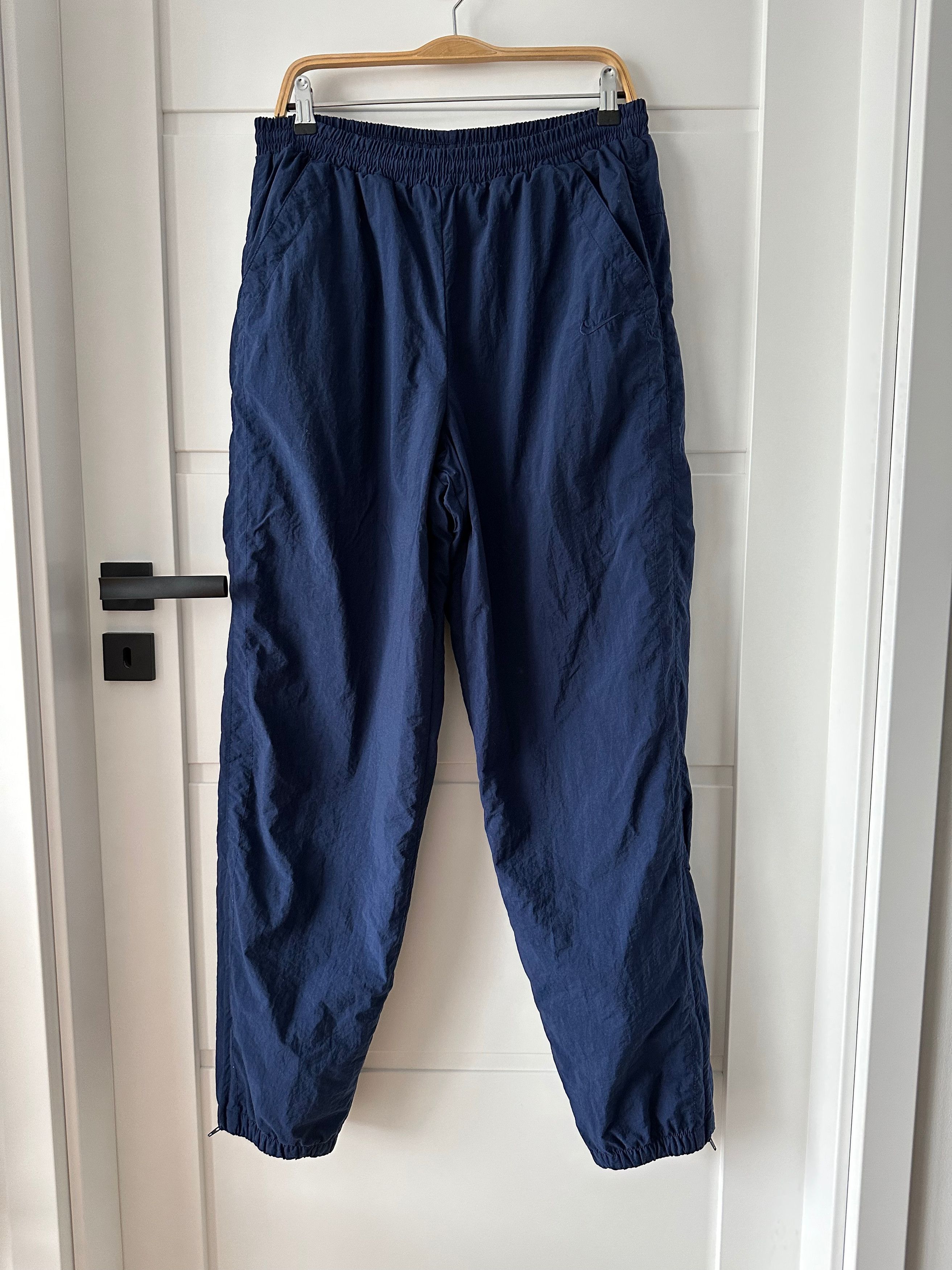 Vintage 90's NIKE vintage nylon navy track pants drill swoosh Size US 32 / EU 48 - 2 Thumbnail