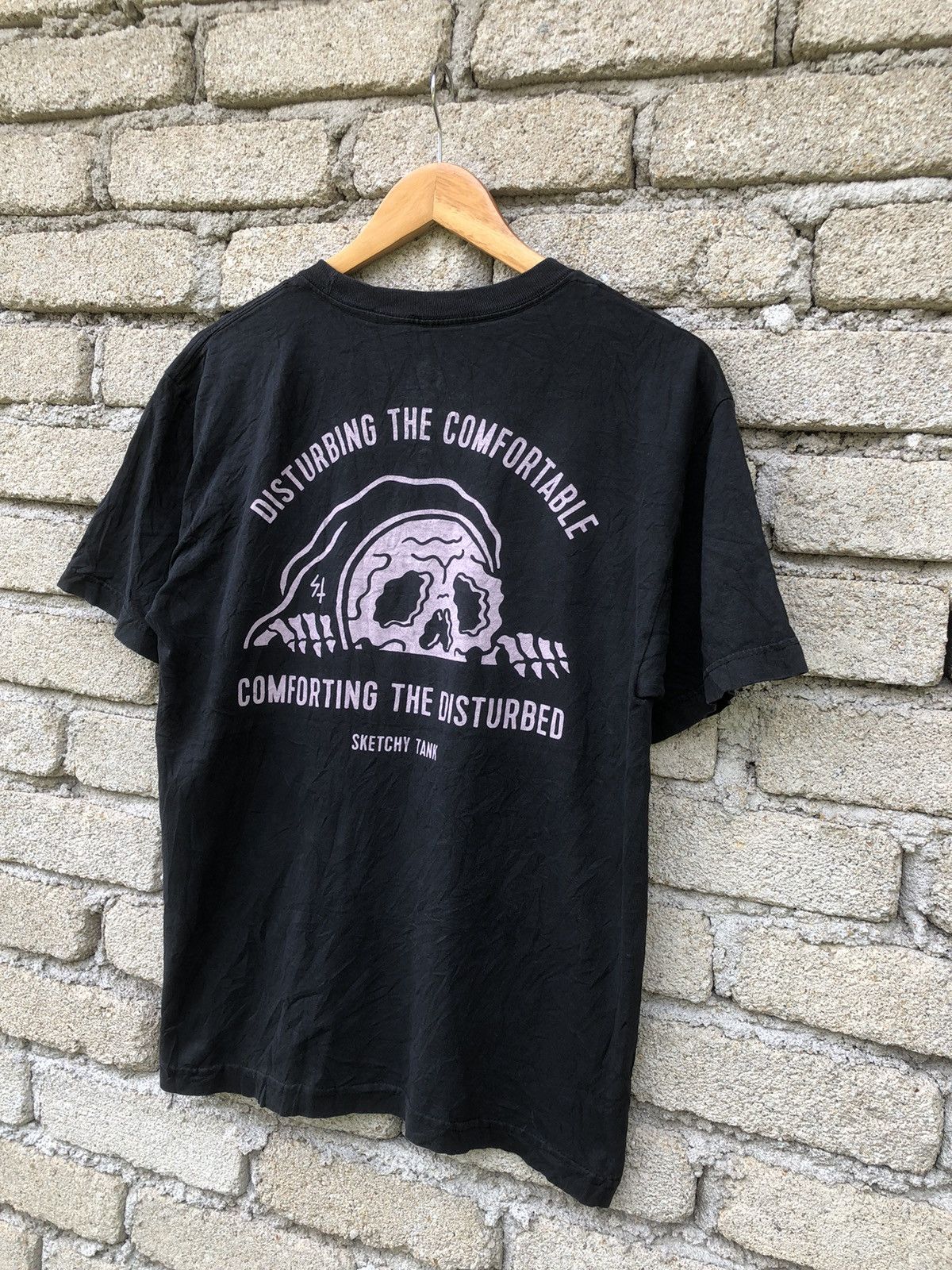 Japanese Brand Lurking Class By Sketchy Tank Backhit Tshirt Size US M / EU 48-50 / 2 - 4 Thumbnail