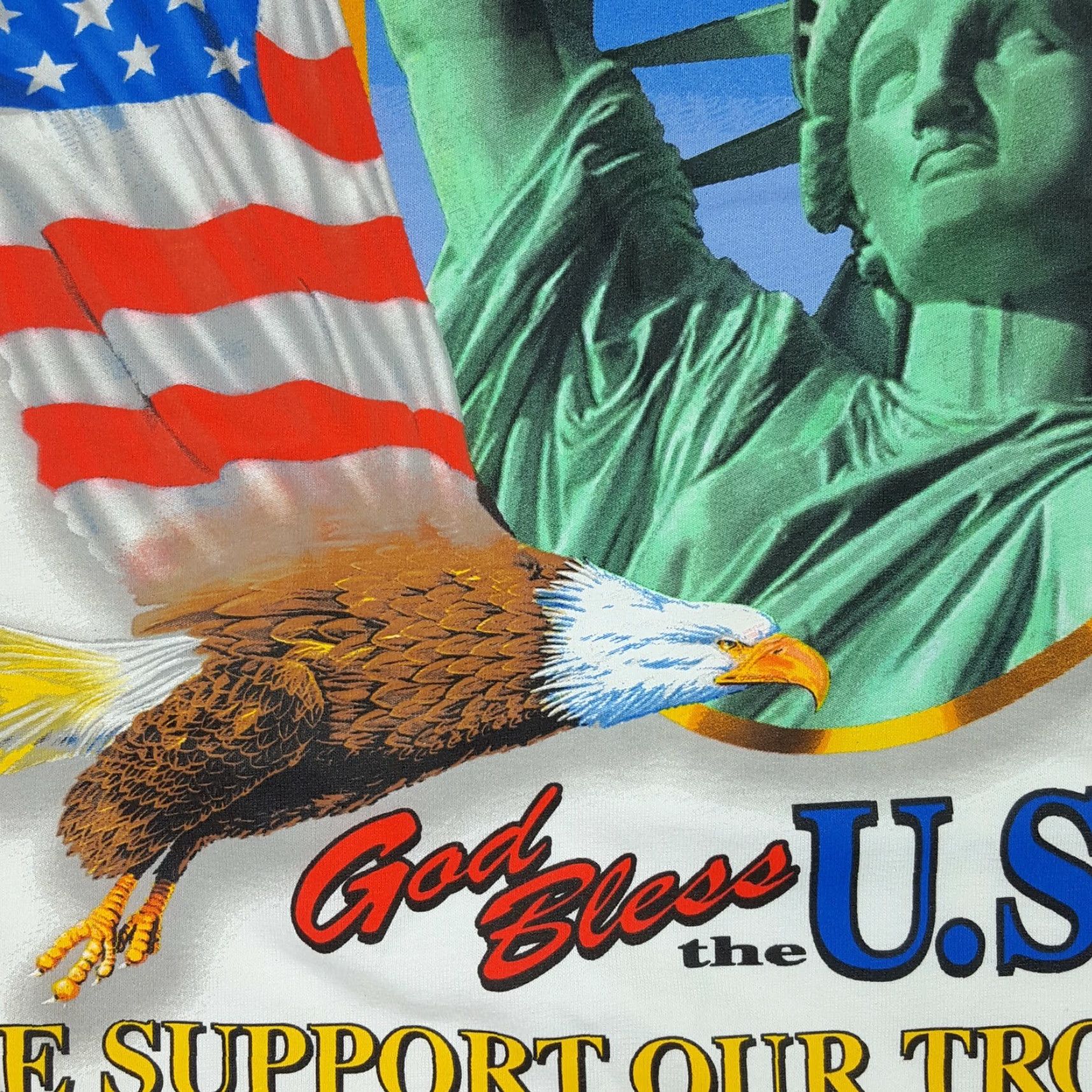 Vintage VINTAGE Know Your Enemy T-Shirt Men 2X White US Military Eagle Liberty Patriot Graphic Print Short Sleeve Crew Neck Regular Fit USA Mens Size US XXL / EU 58 / 5 - 4 Thumbnail