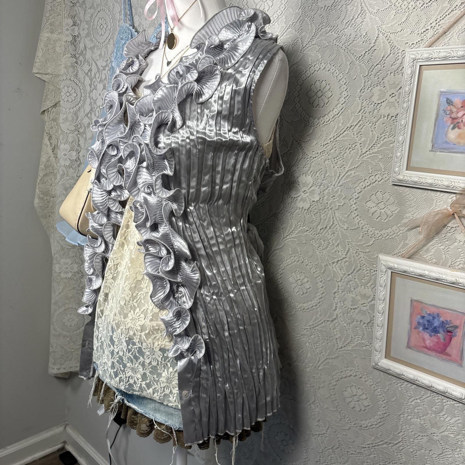 Cartoon Network y2k ruffle office siren blouse top Size XXL / US 16-18 / IT 52-54 - 2 Thumbnail