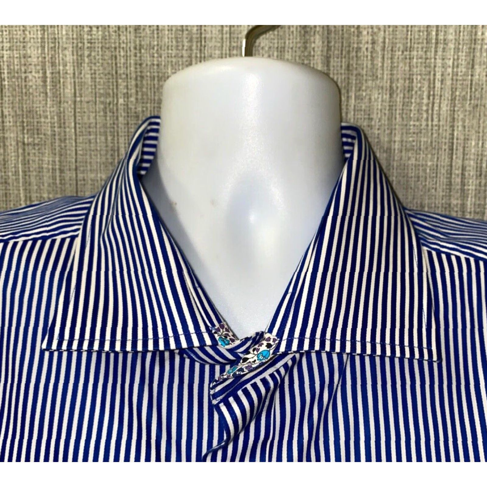 Robert Graham Robert Graham Shirt Mens 3XL Blue White Striped Button-Front Long Sleeve Casual Shirt Size US XXL / EU 58 / 5 - 3 Thumbnail
