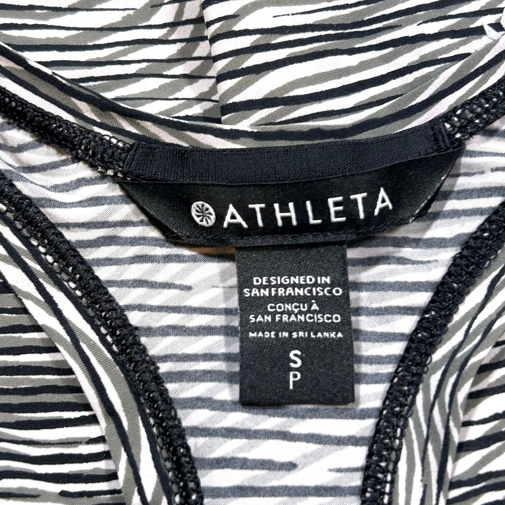 Athleta Athleta Tank Top Womens Small S Racer Back Gray Size S / US 4 / IT 40 - 4 Thumbnail