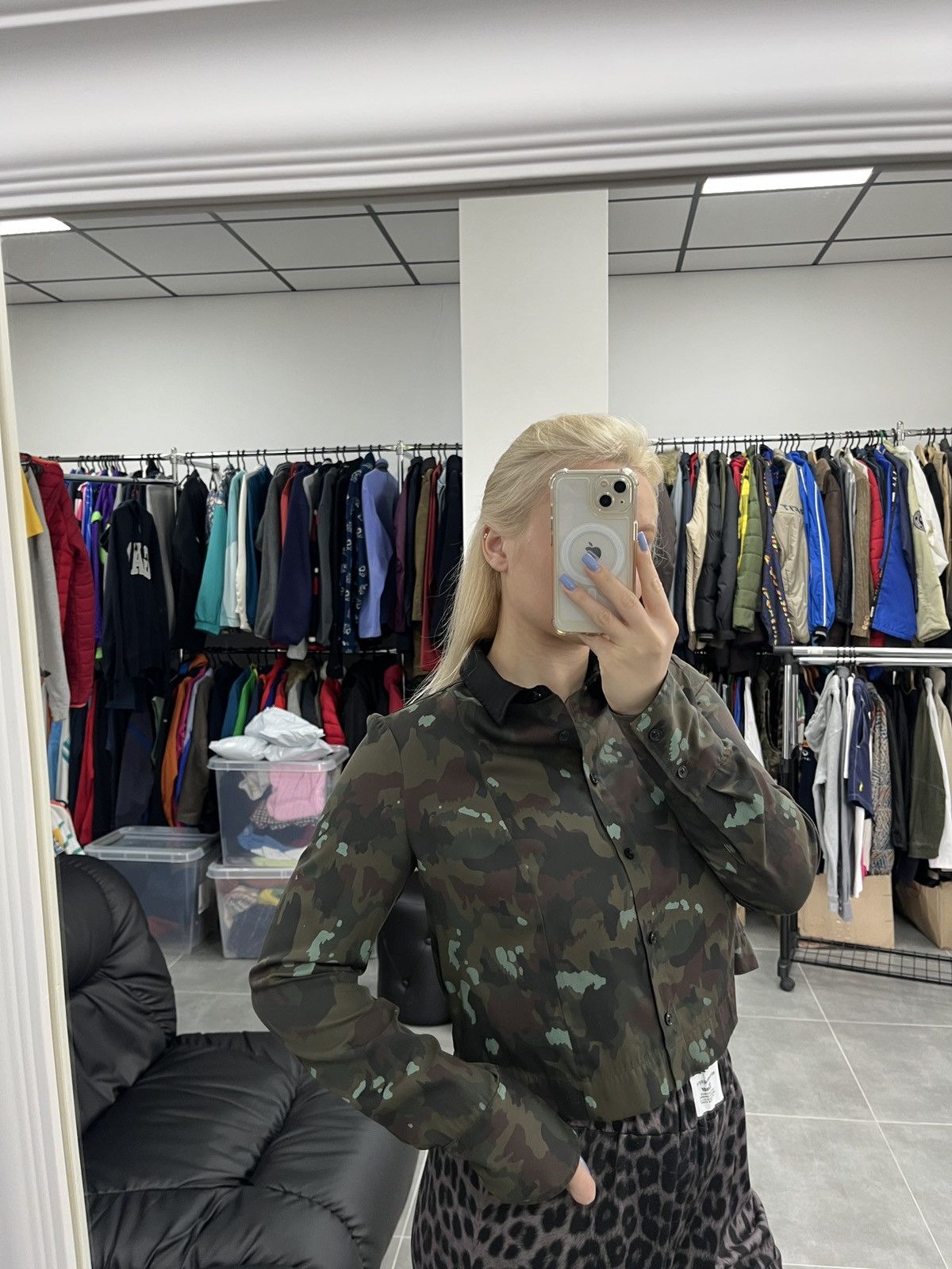G-Star G-Star RAW Vodan CRP Women Camo Long Sleeve Button Shirt Size S / US 4 / IT 40 - 2 Thumbnail