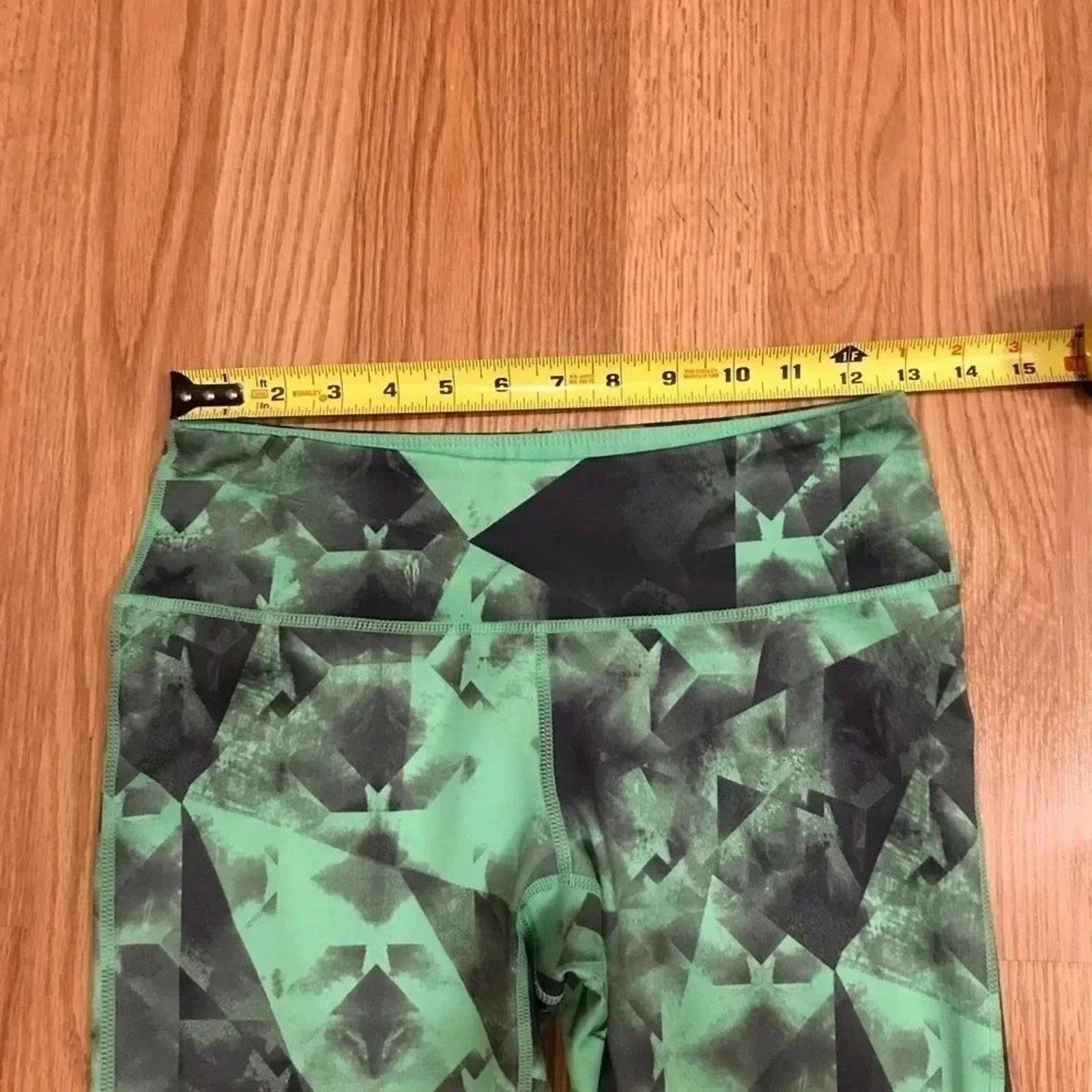Other Z By Zella Geo Abstract Pattern Capri Leggings Women’s sz S Size 25" / US 0 / IT 36 - 6 Thumbnail