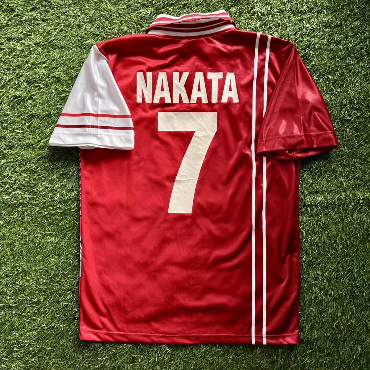 Other Perugia Home 1998-99 Nakata #7 Soccer Jersey Size US M / EU 48-50 / 2 - 2 Thumbnail