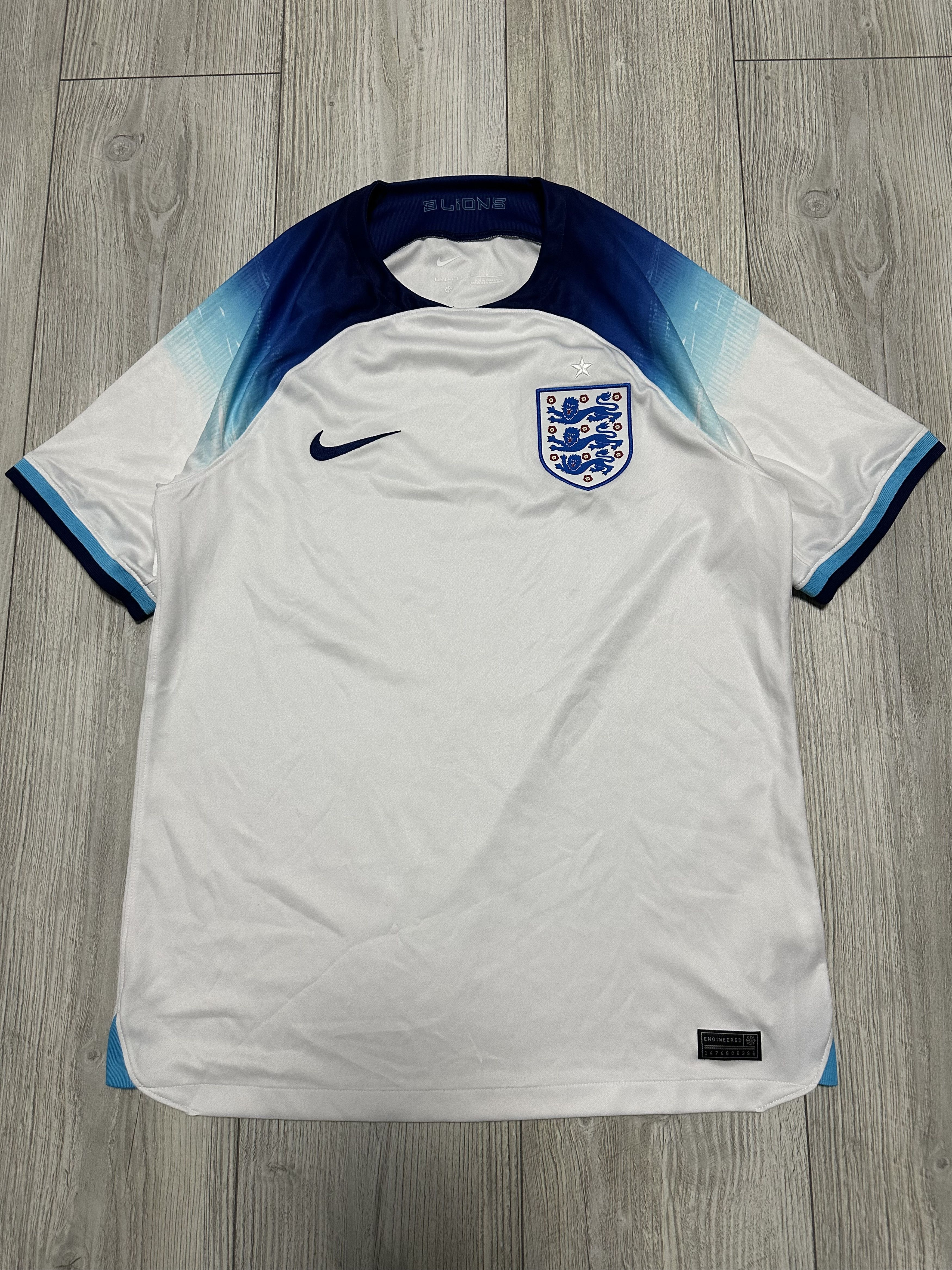 Nike Nike England National Team DN0687-100 Soccer Jersey Size US M / EU 48-50 / 2 - 1 Thumbnail