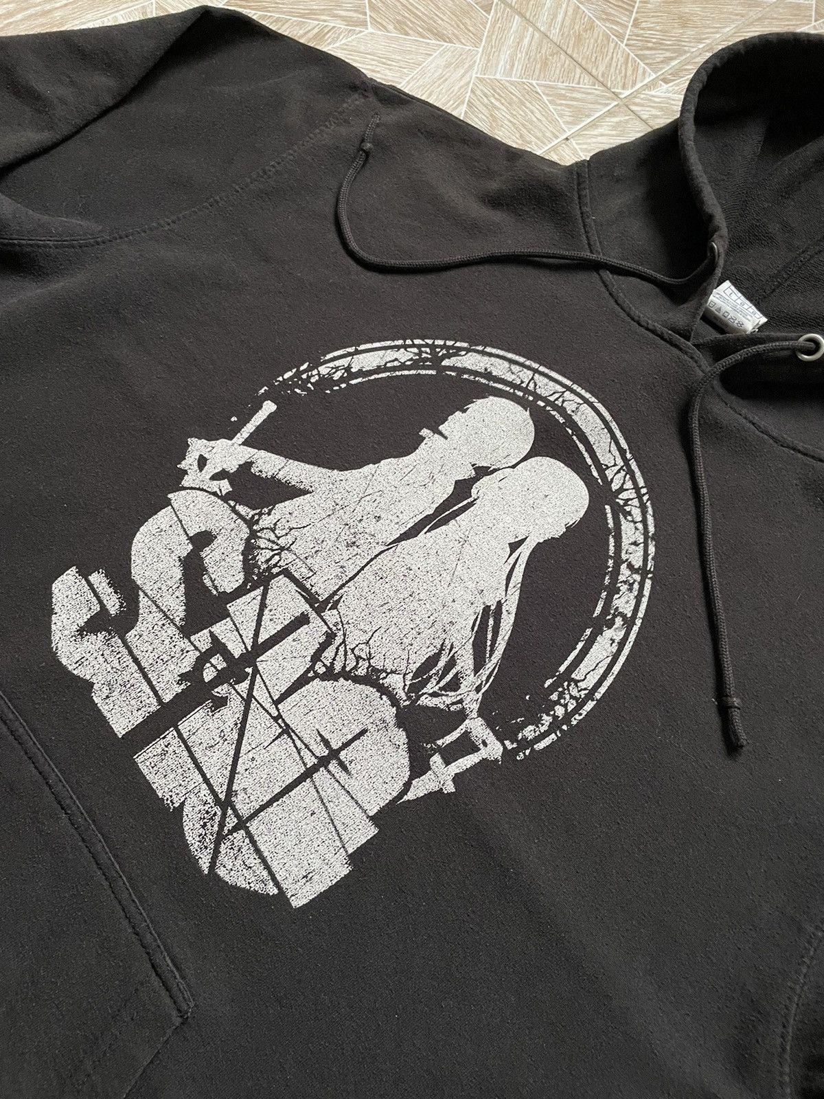 Anime × Japanese Brand × Vintage Vintage 90’s Sword Art Online Anime Big Logo Faded Hoodie Size US L / EU 52-54 / 3 - 2 Thumbnail
