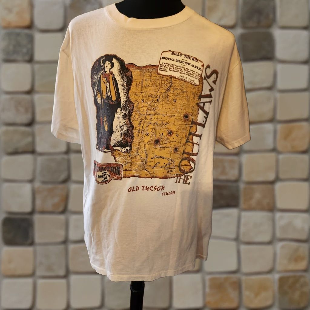 Vintage VINTAGE 90s Old Tucson Studios Billy The Kid Outlaws White T-Shirt Size XL Mens Size US XL / EU 56 / 4 - 1 Thumbnail