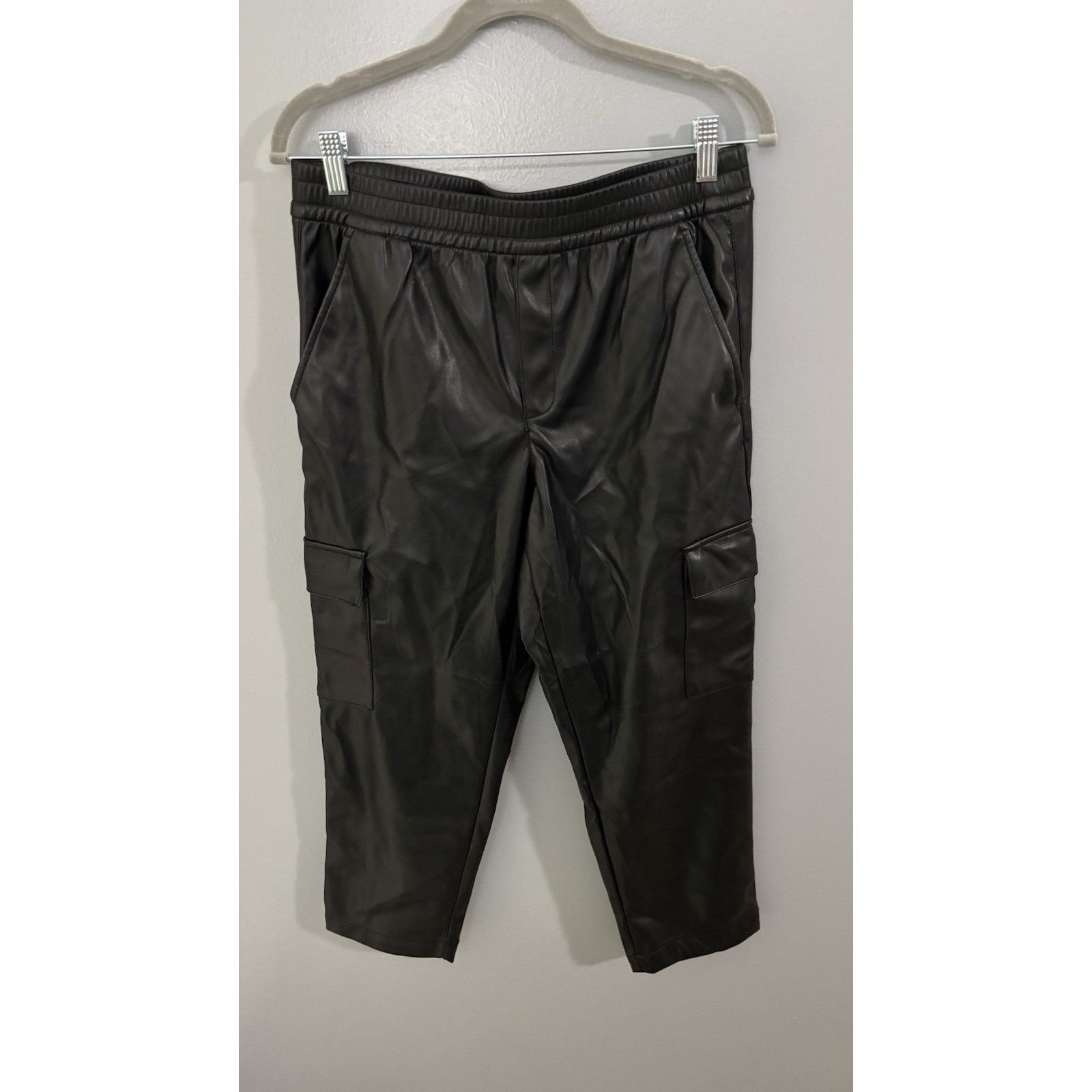 Gap Gap Black Vegan Leather Pants Size 28" / US 6 / IT 42 - 1 Thumbnail