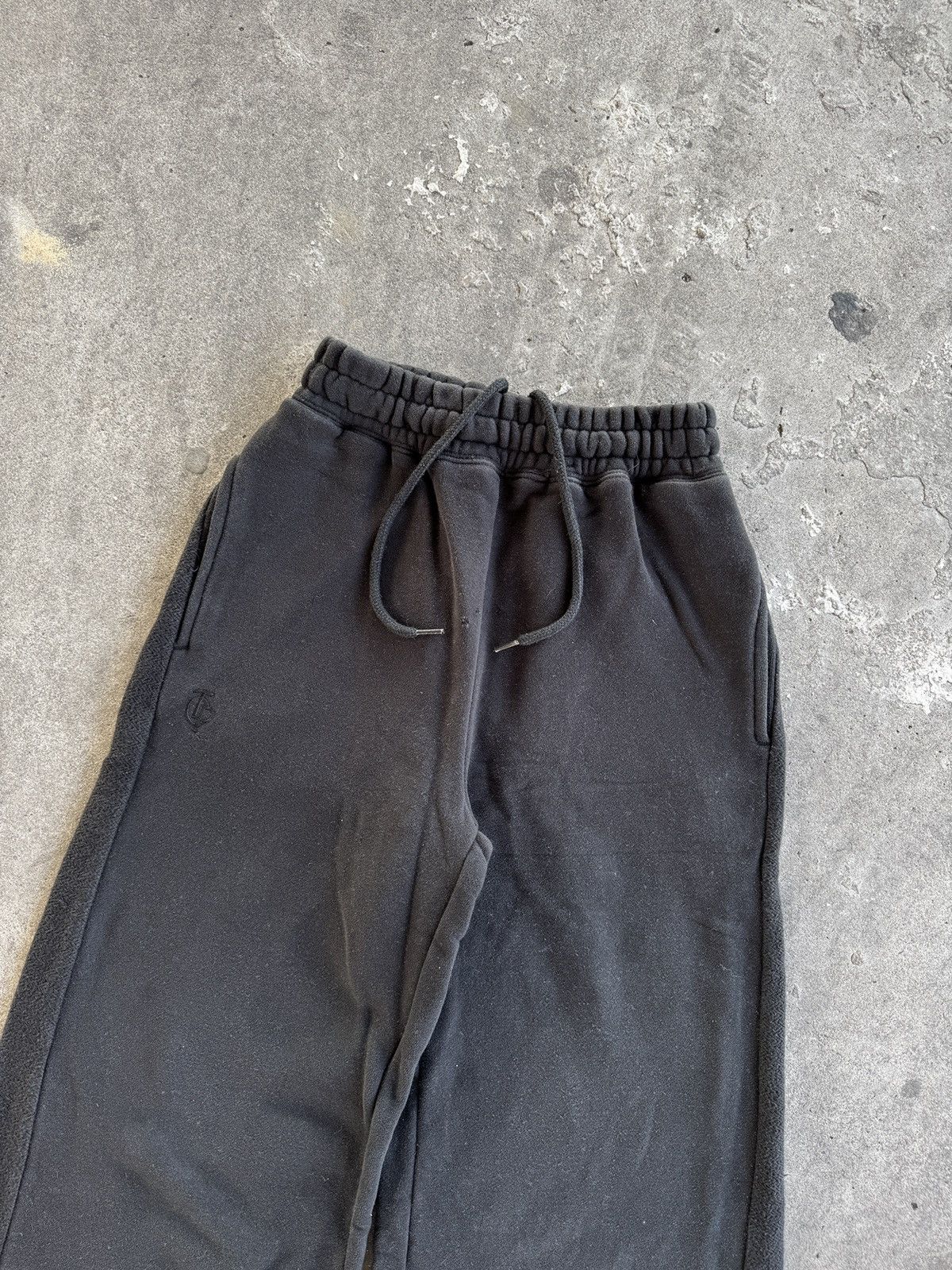 Japanese Brand Top Girl Black Wide Baggy Sweatpants Size US 28 / EU 44 - 5 Thumbnail