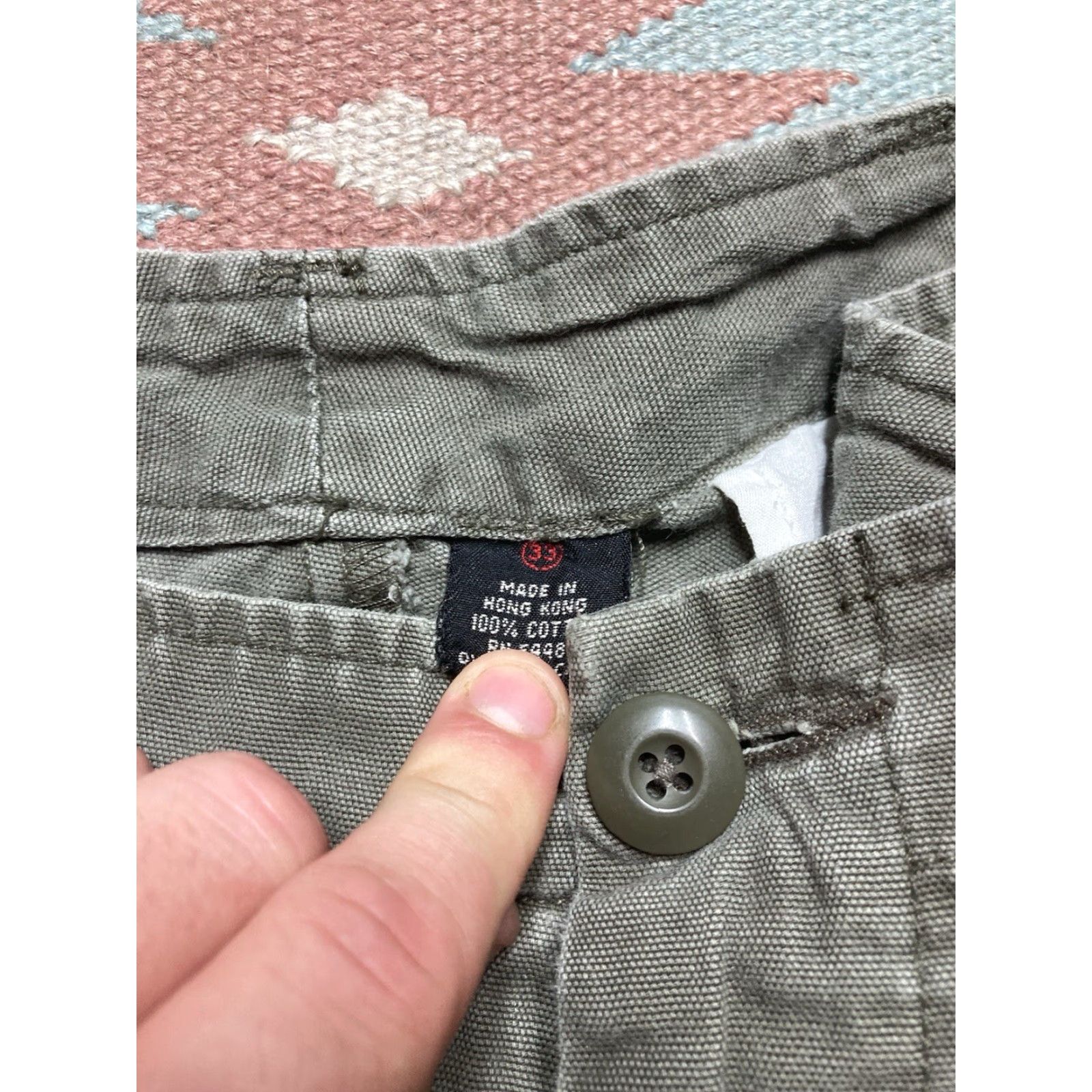 American Eagle Outfitters VINTAGE American Eagle Outfitters Cargo Shorts Men 33 Green Army Baggy Wide Leg 8.5 Inseam 19.5 Outseam 12.75 Leg Opening 12.75 90s Y2K Size US 33 - 6 Thumbnail