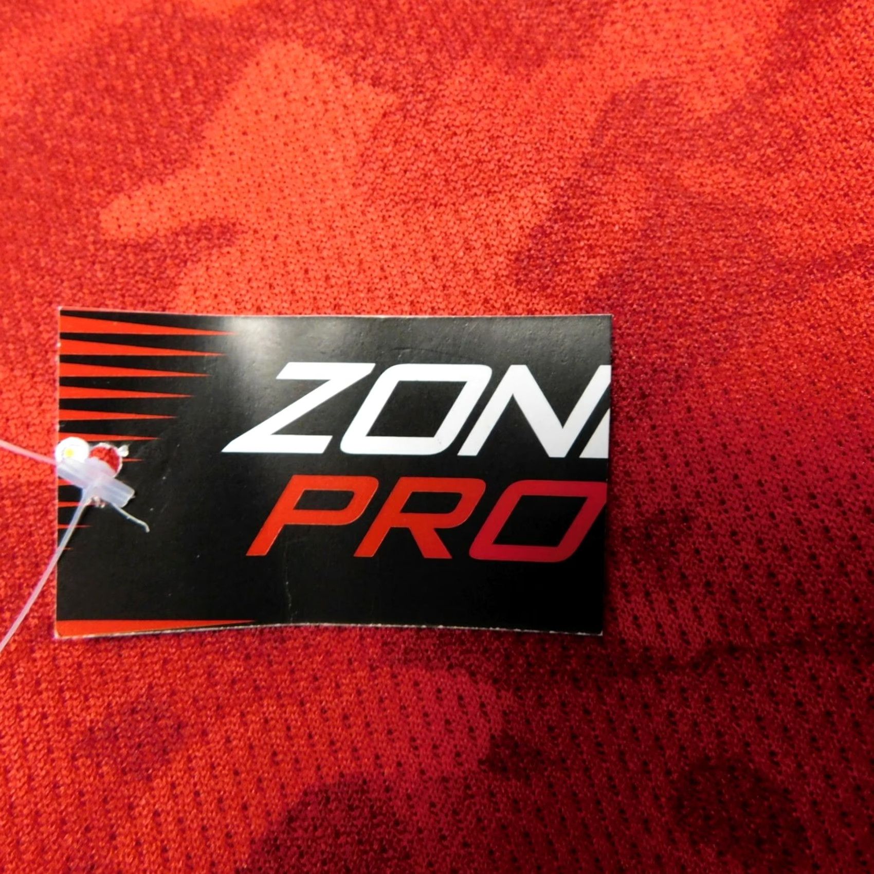 Vintage Zone Pro Sport T-Shirt Men Short Sleeve Red L Camouflage-Back Sport Tee 100% Polyester Size US L / EU 52-54 / 3 - 4 Thumbnail