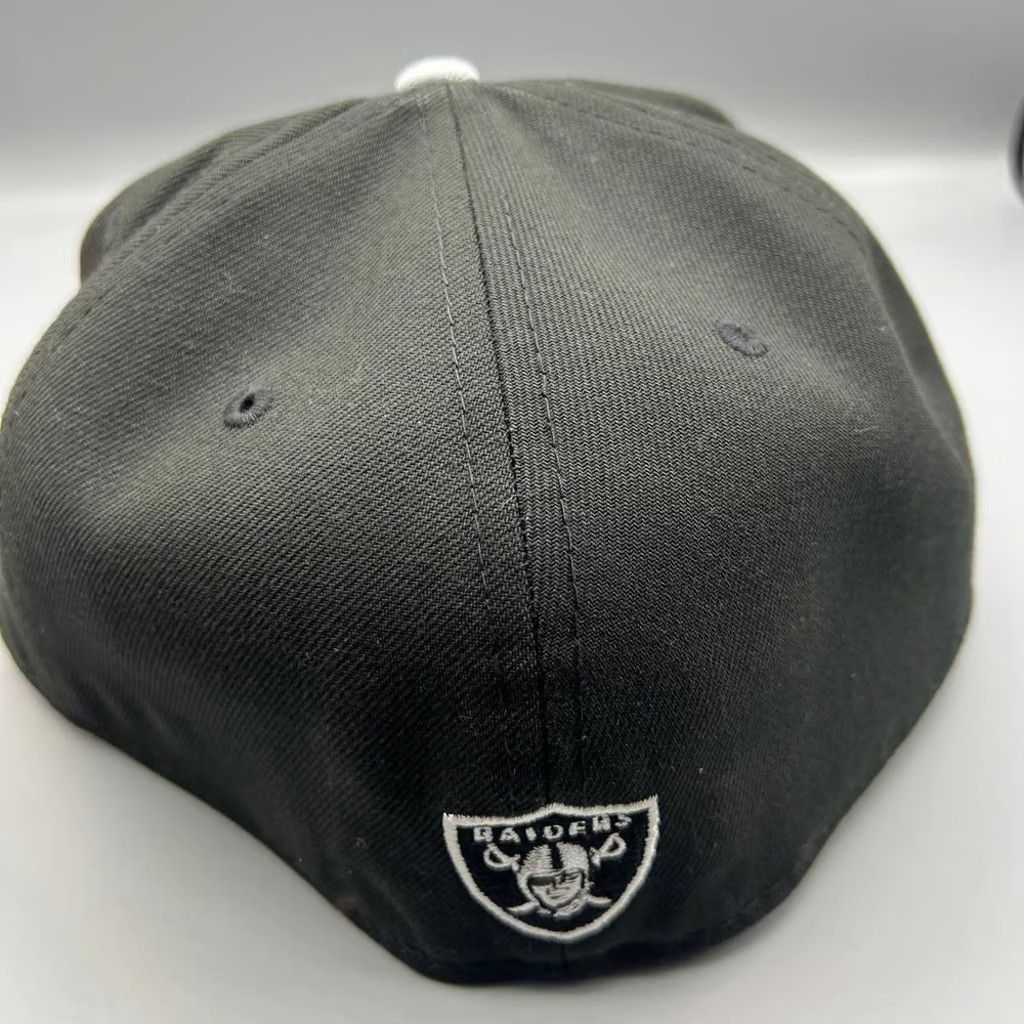 New Era Las Vegas Raiders Hat Men 8 59Fifty New Era NFL Fitted Cap Size ONE SIZE - 4 Thumbnail