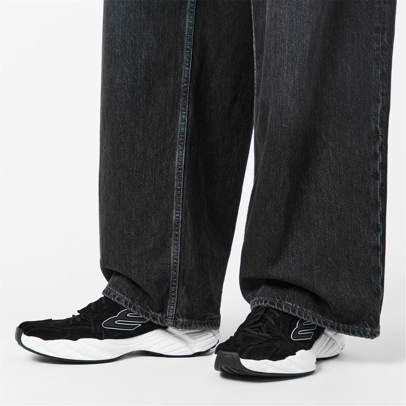 Balenciaga o1g2r1mq0226 Runners Sneakers in Black Size US 9 / EU 42 - 3 Thumbnail