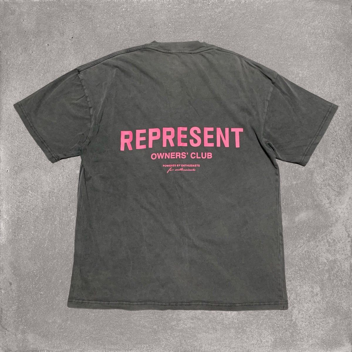 Represent Clo. Represent XS Owners Club Vintage Grey Tee Pink Graphic Size US XS / EU 42 / 0 - 1 Thumbnail