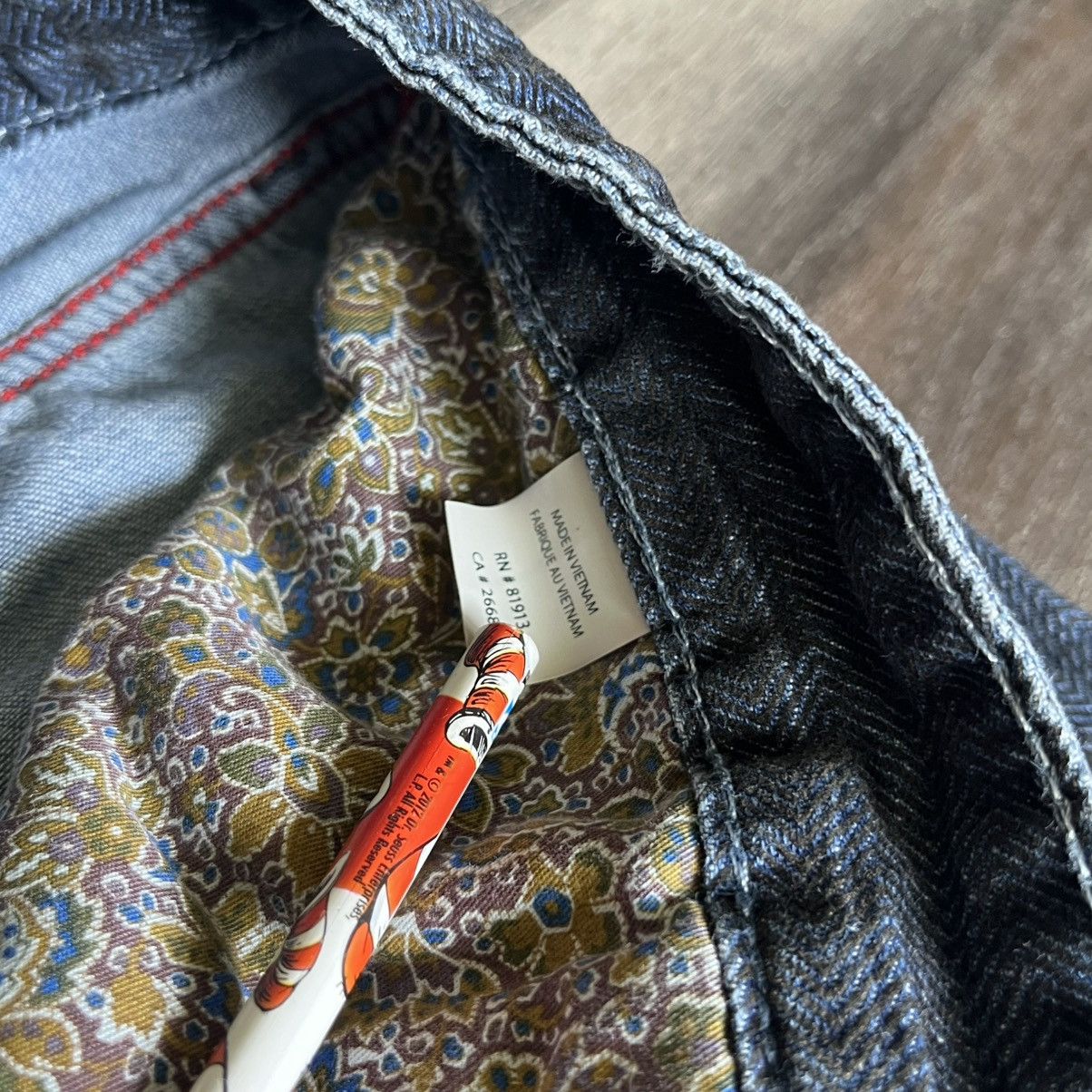 Robert Graham Vintage Robert Graham Slim Jim Washed Blue Denim Jeans 33x30 Size US 33 - 10 Thumbnail