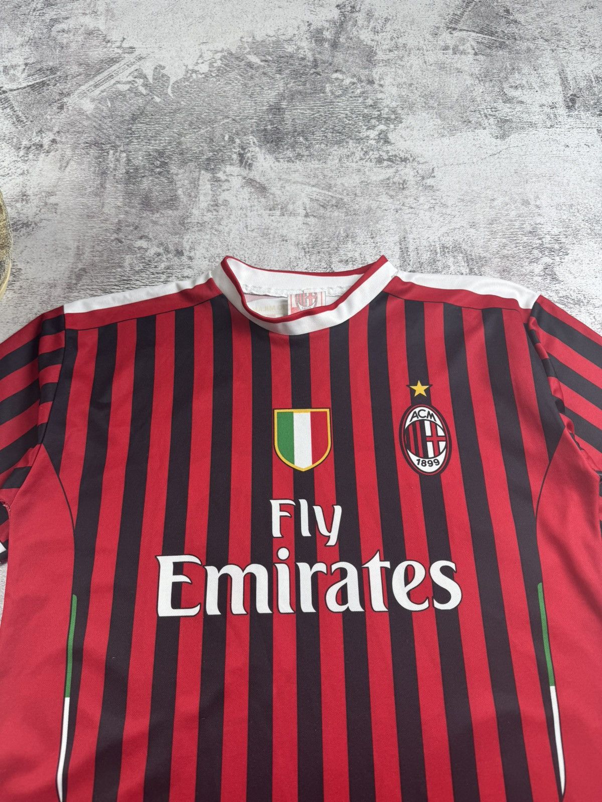 Vintage Milan Vintage Robinho Retro 2011 2012 Football Shirt Soccer Jersey T Shirt Tee Size US S / EU 44-46 / 1 - 8 Thumbnail