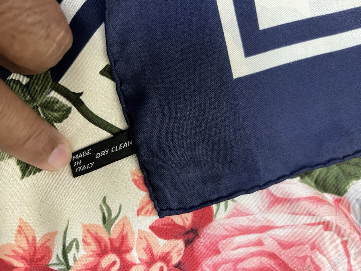 Valentino 100% Silk VALENTINO Scarf Size ONE SIZE - 9 Thumbnail