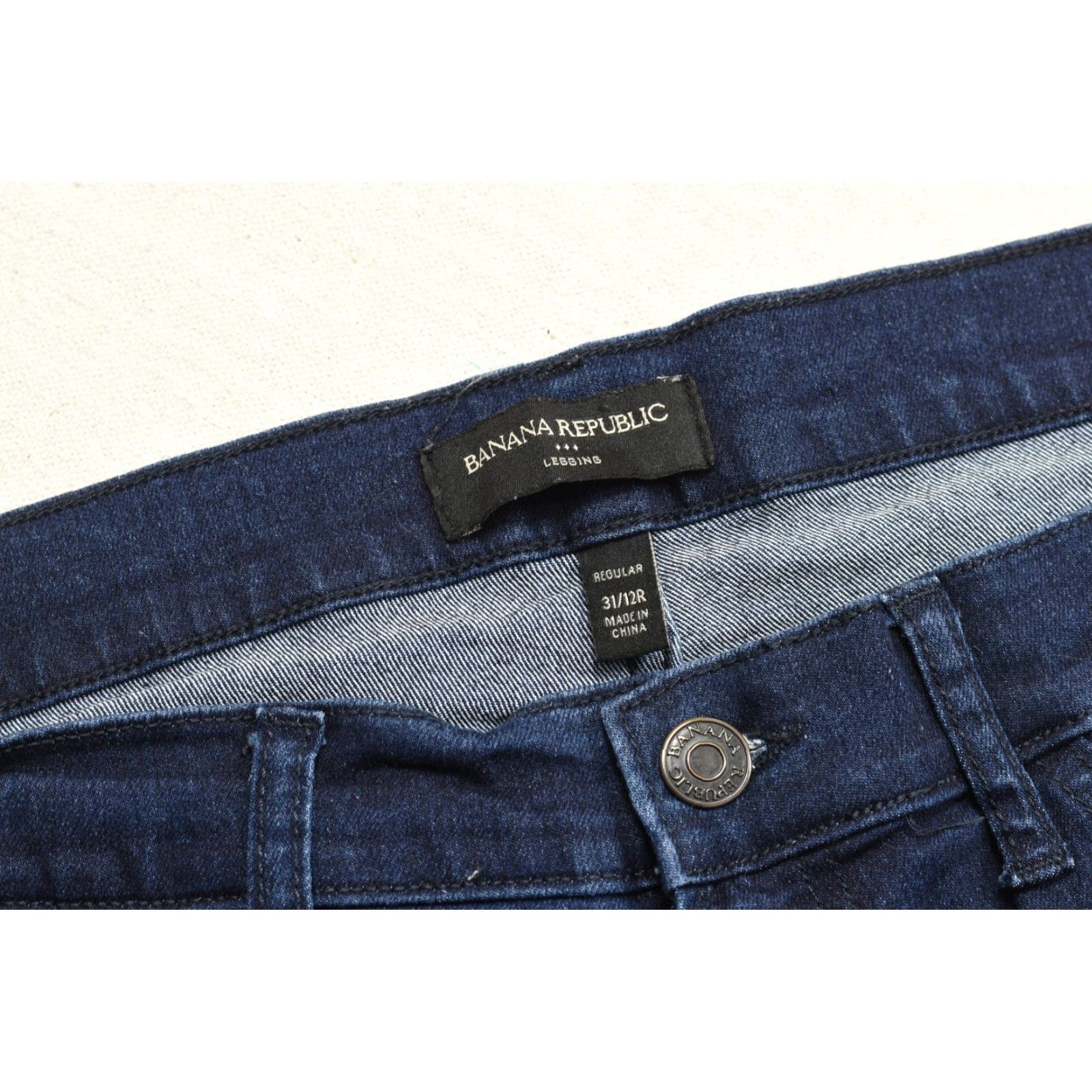 Banana Republic Banana Republic Jeans Women's 12 Regular Dark Wash Denim Stretch 5-Pocket Straight Zip Pocket Mens Womens? Size 34" / US 12 / IT 48 - 6 Thumbnail