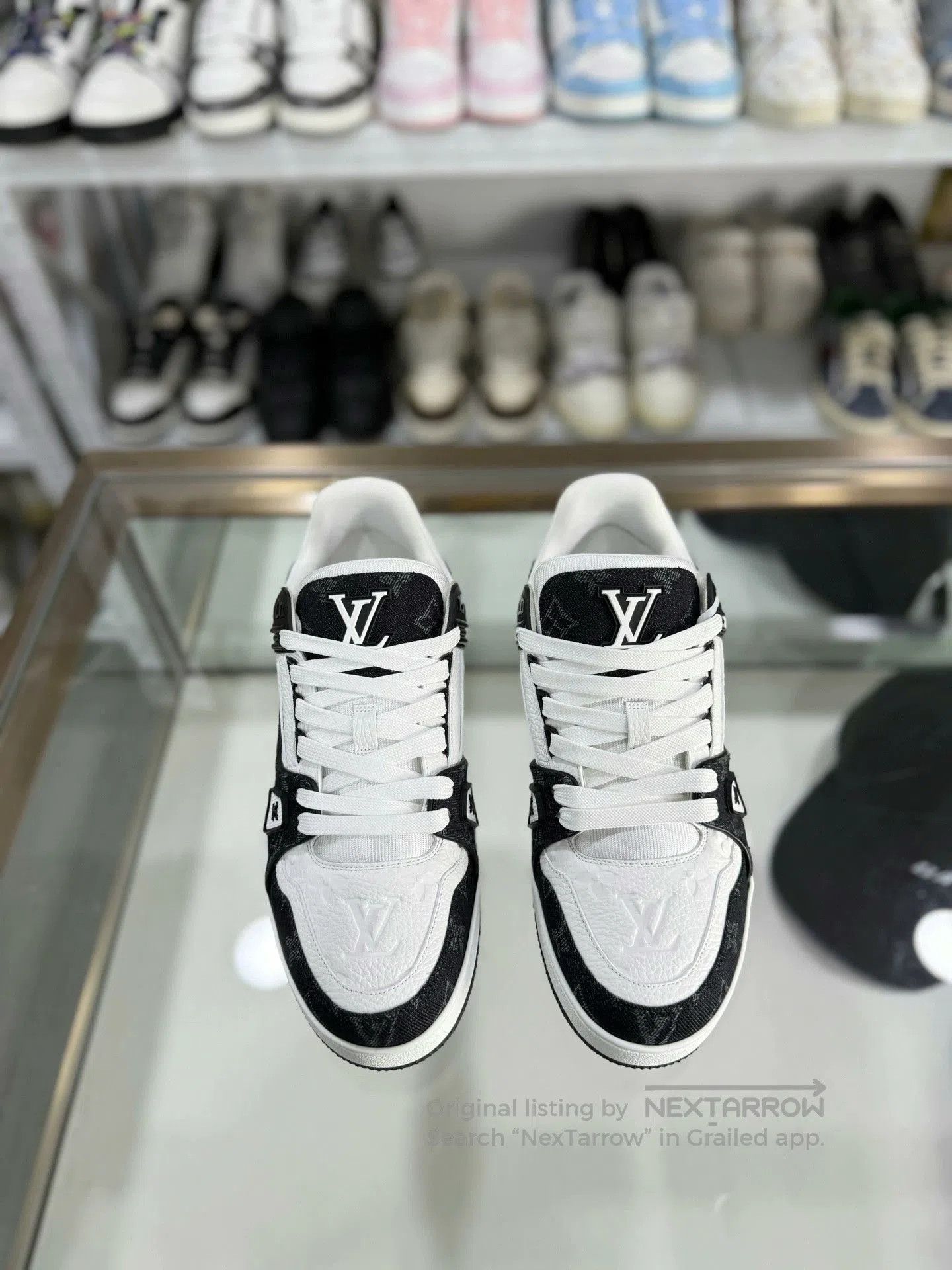 Louis Vuitton Louis Vuitton LV Trainer Men's Shoes. Size US 8.5 / EU 41-42 - 2 Thumbnail