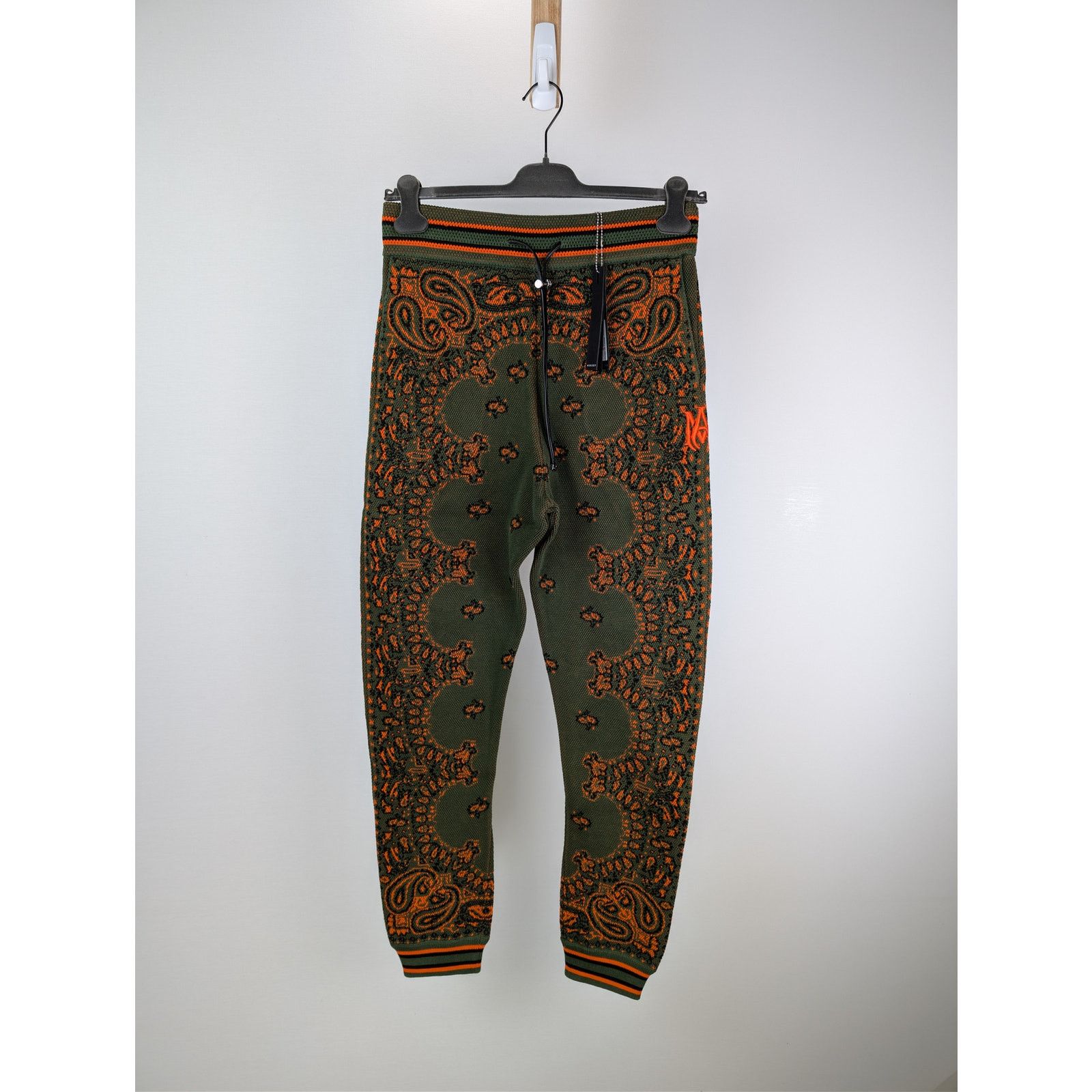 Amiri o1rshd1 Q:2 / Bandana B-Ball Sweatpants in Green/Orange Size US 32 / EU 48 - 1 Thumbnail
