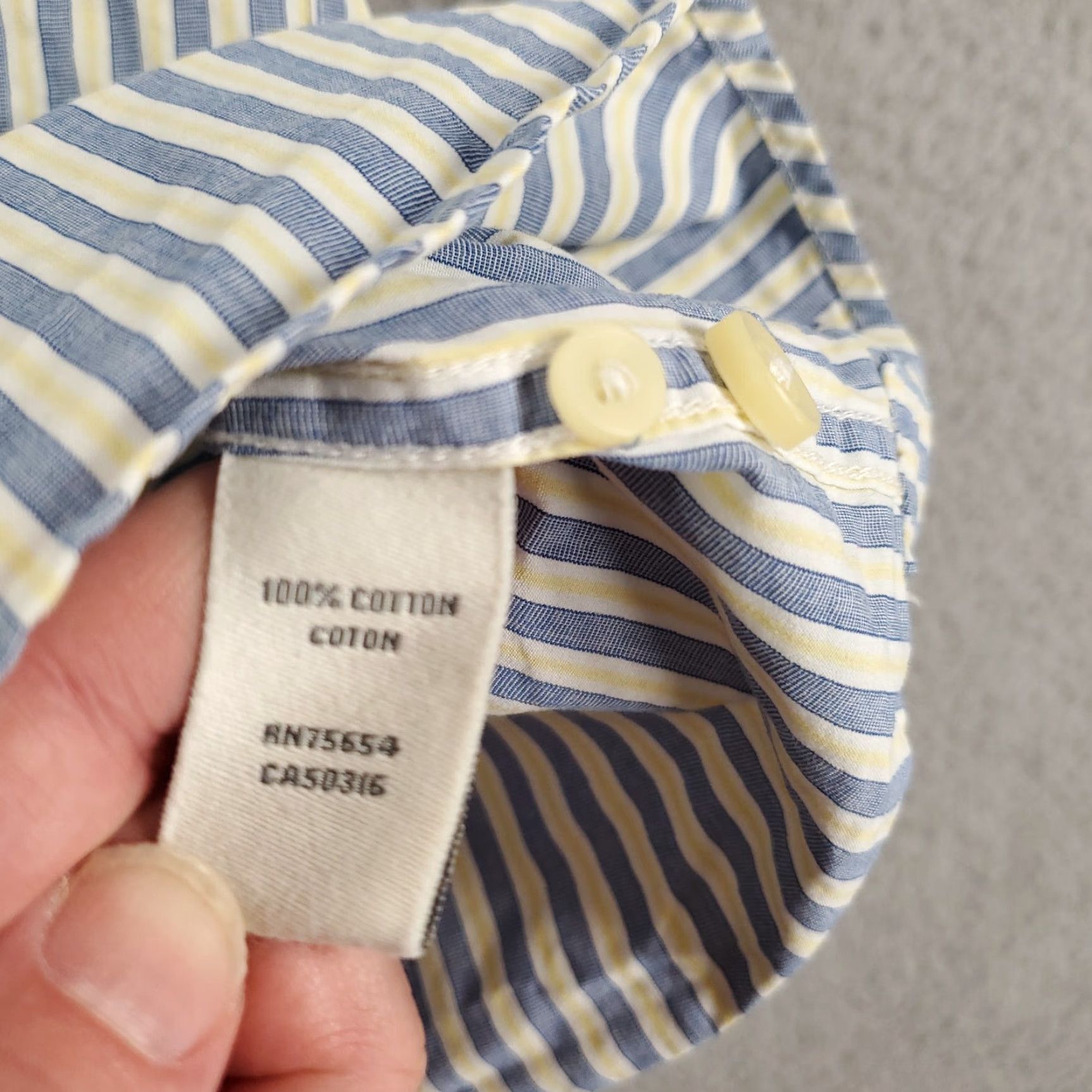 Abercrombie & Fitch VINTAGE Abercrombie & Fitch Shirt Mens XL Button-Up Striped Blue White Muscle Y2K Size US XL / EU 56 / 4 - 5 Thumbnail