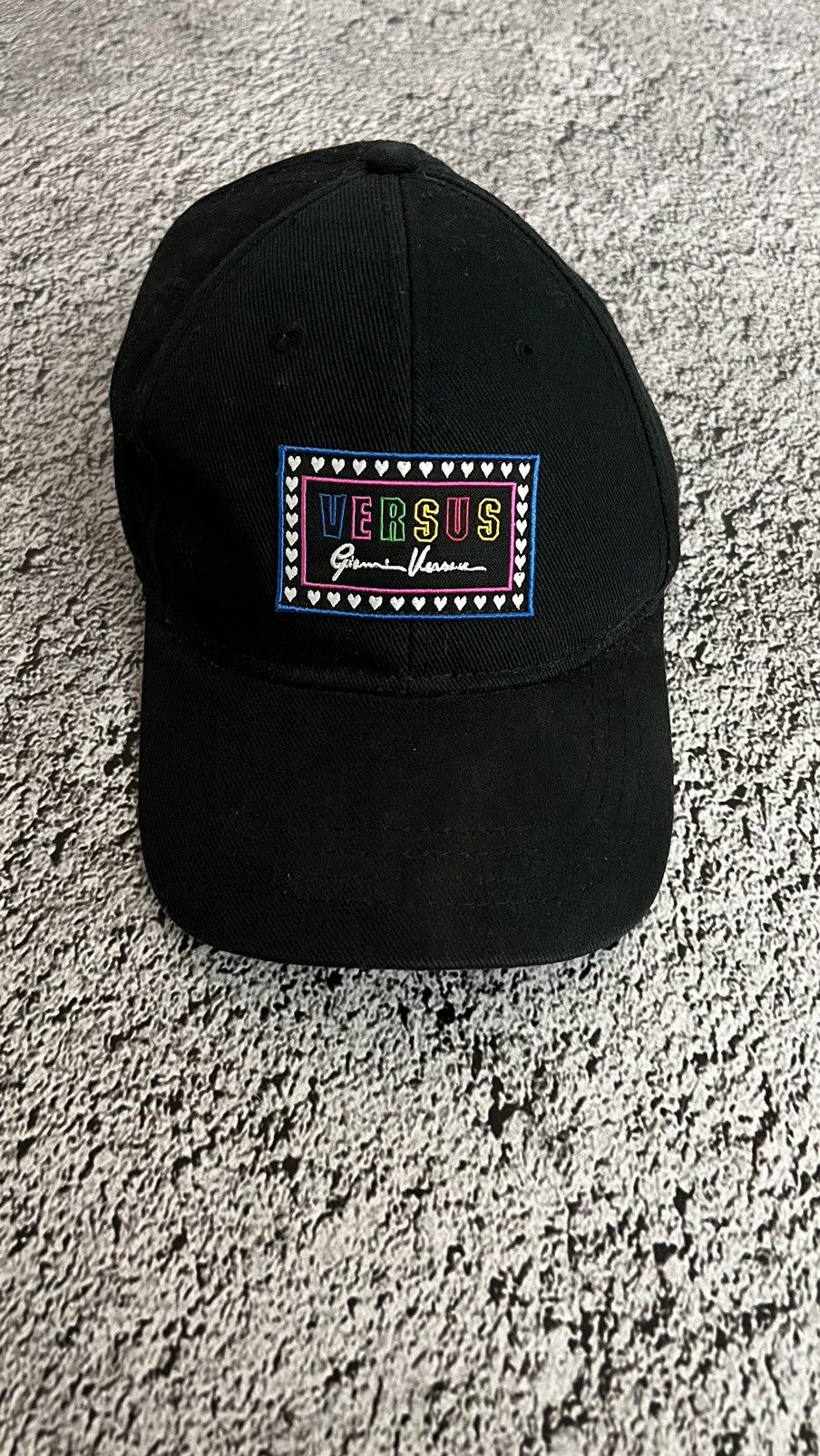 Versace × Versus Versace Rare Versace Versus big logo embroidered hat Size ONE SIZE - 1 Thumbnail