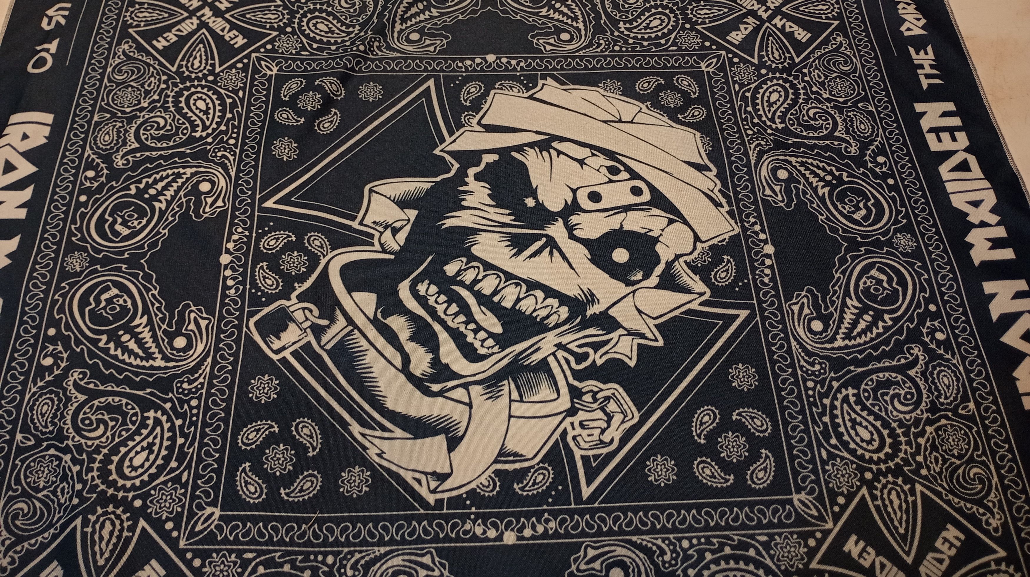 Band Tees Skulls Bandana Handkerchief Size ONE SIZE - 6 Thumbnail