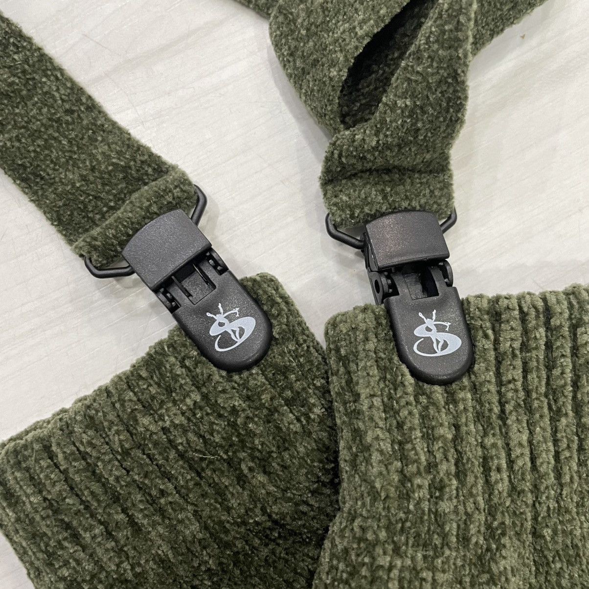 Yardsale - Chenille Gloves Green, Men's — image 5 of 6