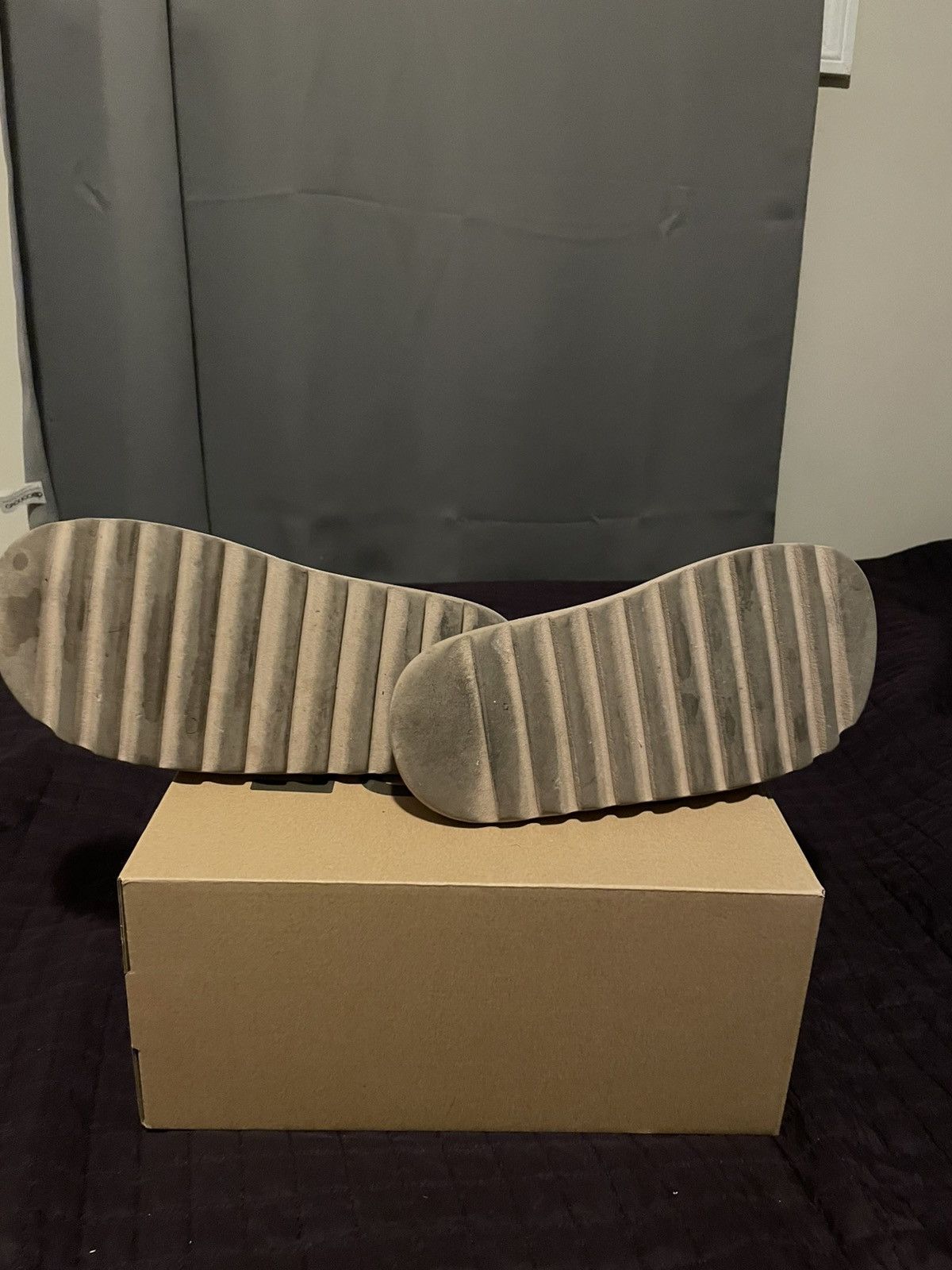 Yeezy adidas Yeezy Slide Pure Size US 11 / EU 44 - 5 Thumbnail