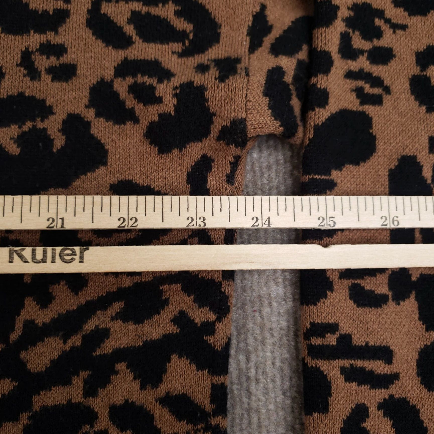 Show Me Your MuMu Show me your Mumu Sweater Womens Small Brown Crew Neck Leopard Knit Long Sleeve - Mens? Size S / US 4 / IT 40 - 4 Thumbnail