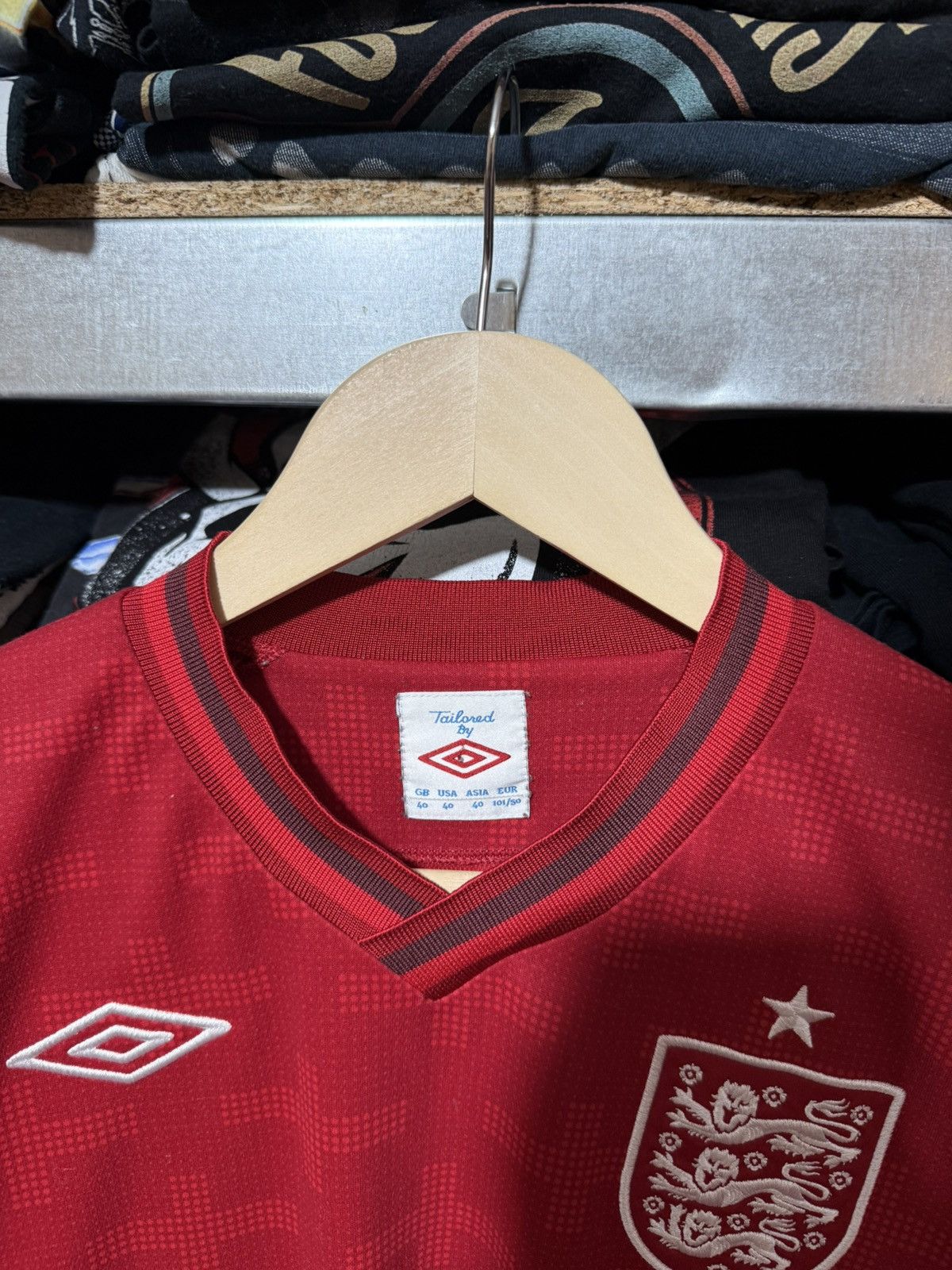 Umbro Rare Umbro England 2012 2013 Goalkeeper Home Soccer Jersey Size US L / EU 52-54 / 3 - 5 Thumbnail