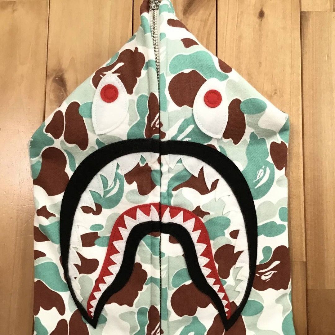 Bape 2024 🔥Sendai Store Camo🔥 BAPE shark full zip hoodie APE Size US M / EU 48-50 / 2 - 4 Thumbnail