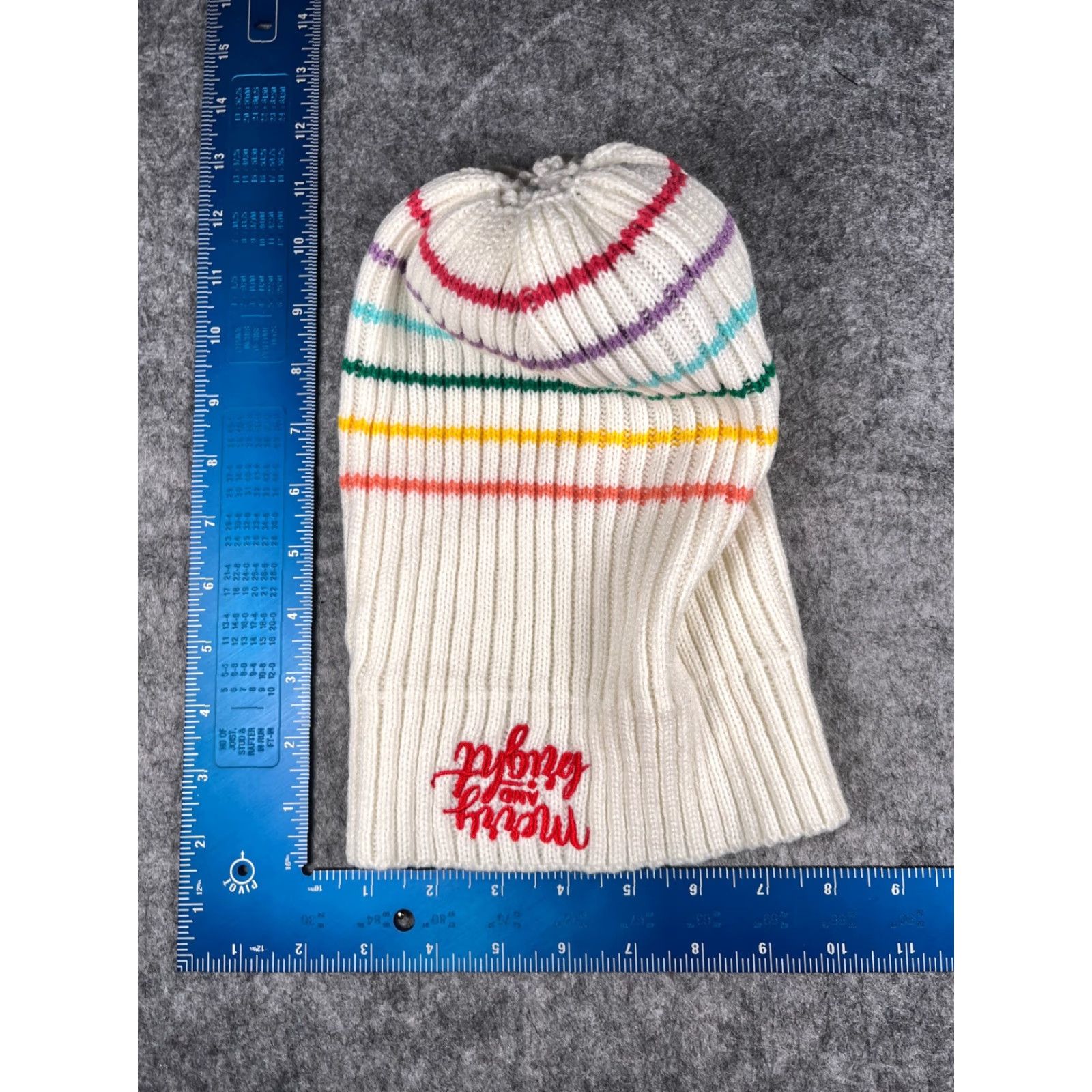 Vintage Top Drawer White Striped Beanie Women One Size Knit Acrylic Pom Outdoor Ski Size ONE SIZE - 6 Thumbnail