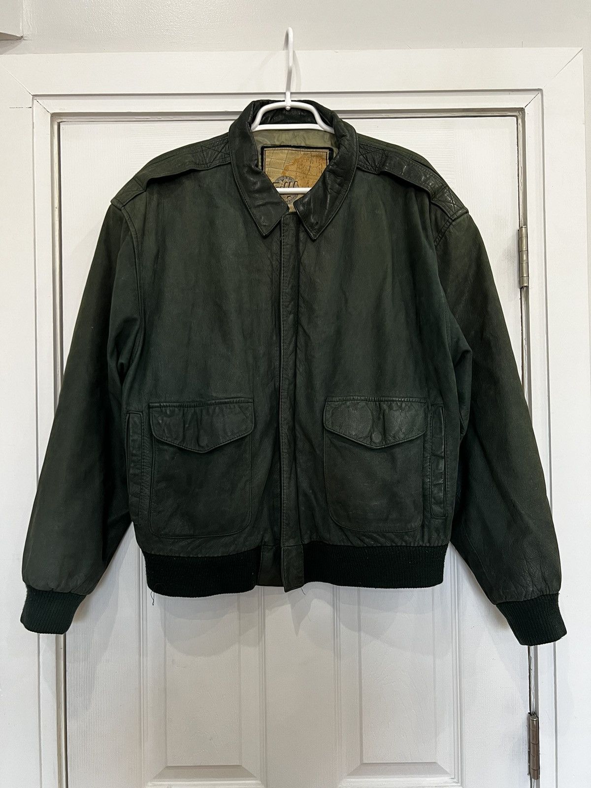 image of Vintage Leather G-Iii Bomber Jacket in Green, Men's (Size Large)