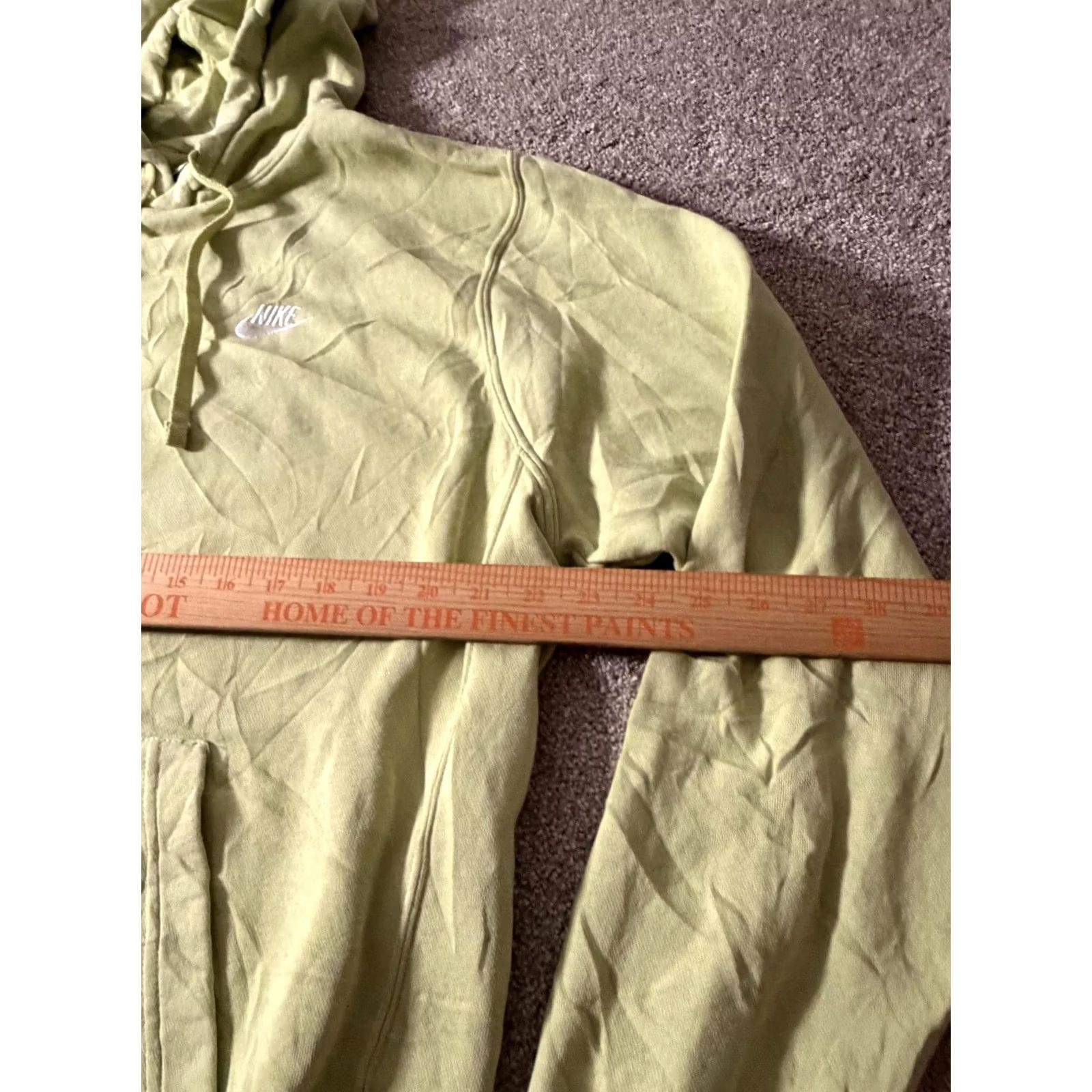Nike Nike Club Fleece Hoodie LT Green Tall Pullover Swoosh Sweatshirt BV2654-352 Size US L / EU 52-54 / 3 - 7 Thumbnail