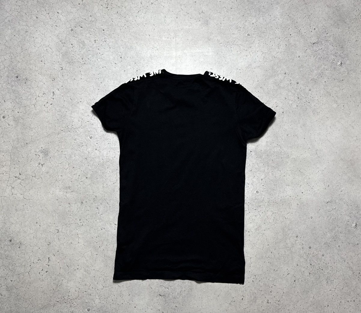 Vivienne Westwood Vivienne Westwood Black Luxury T-Shirt Size S Size US S / EU 44-46 / 1 - 10 Thumbnail