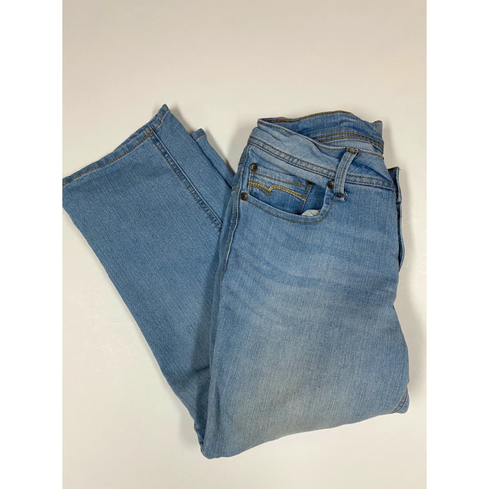 Faded Glory Faded Glory Jeans Womens 8 Blue Straight Light Denim Star Pockets Regular Retro? Size 30" / US 8 / IT 44 - 4 Thumbnail
