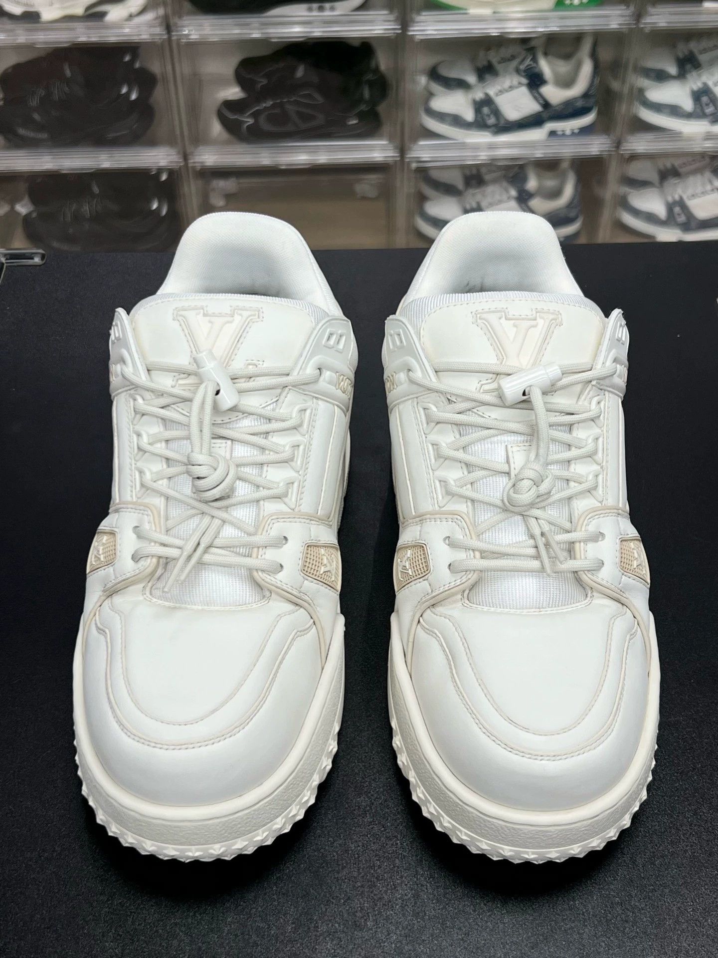 Louis Vuitton LV Trainer Maxi Sneakers in White UK8 Size US 10 / EU 43 - 2 Thumbnail