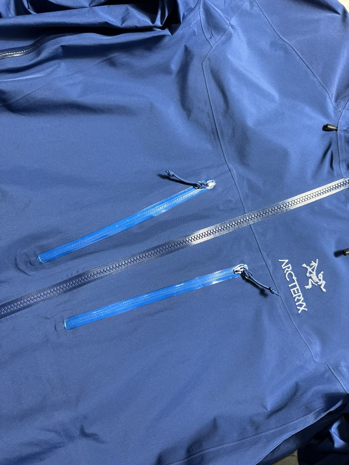 Arc'teryx Arc’teryx Gore-Tex Pro Alpha AR Jacket Size L Size US L / EU 52-54 / 3 - 7 Thumbnail