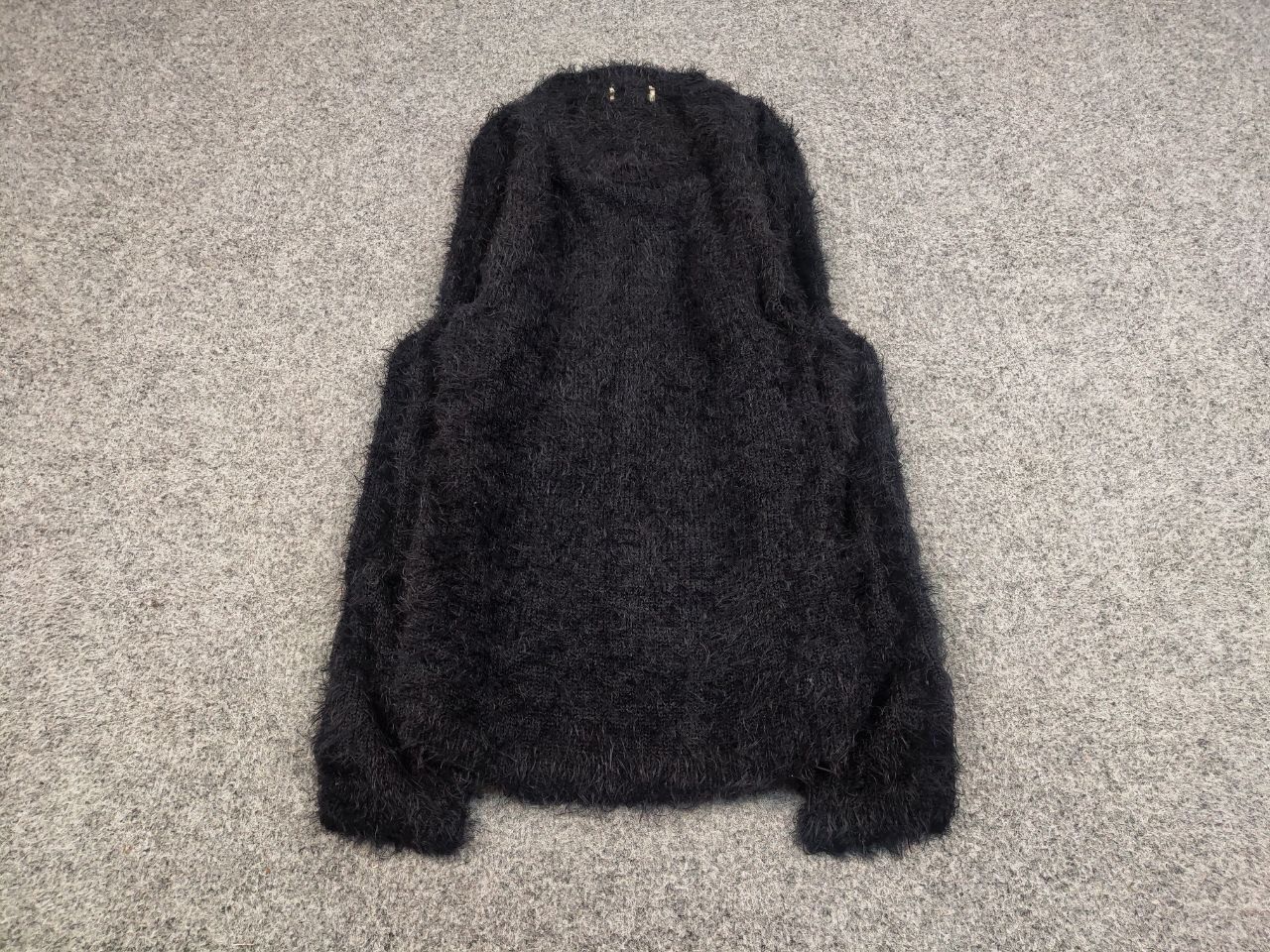 Japanese Brand Vintage Japanese Black Mohair Style Fuzzy Sweater Y2K Size US M / EU 48-50 / 2 - 2 Thumbnail