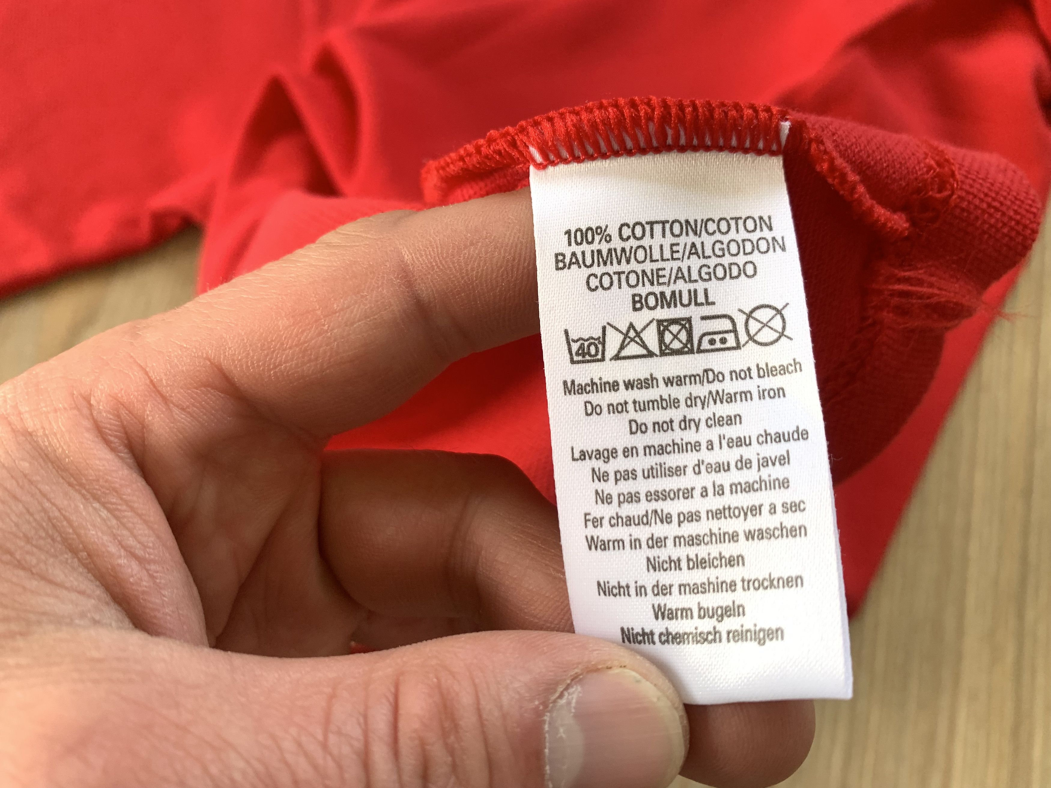 Burberry Burberrys Classic Women's Vintage Red Cotton Golf Polo Size S / US 4 / IT 40 - 7 Thumbnail