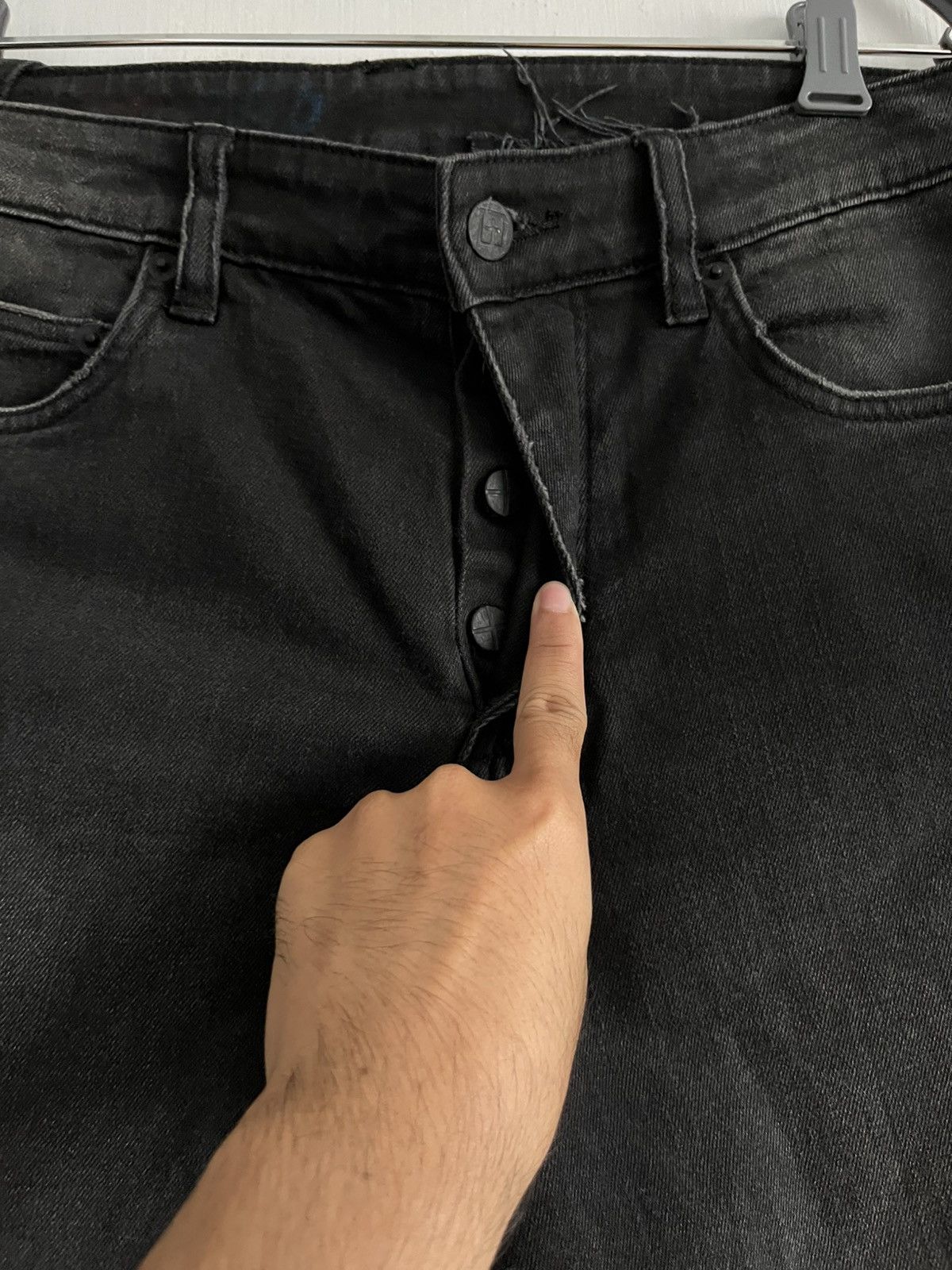 Ksubi Ksubi Chitch Biker Wolf Gang Trashed Jeans Size US 30 / EU 46 - 3 Thumbnail