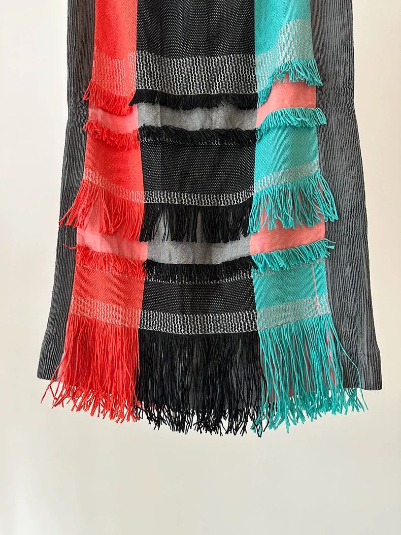 Issey Miyake Issey Miyake size:2 Black, green and red color-blocked mai Size 31" - 4 Thumbnail