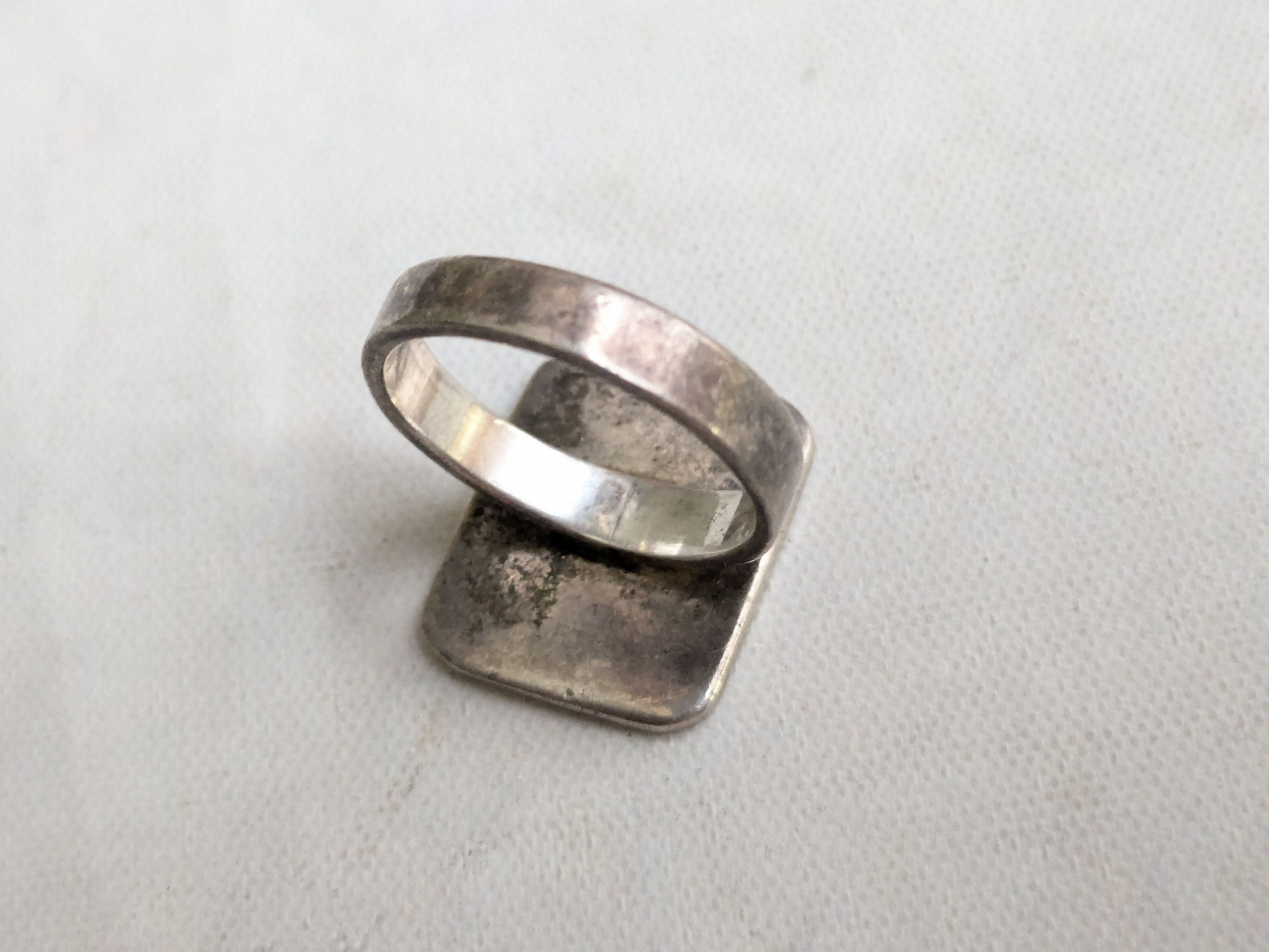 Jewelry Vintage Sterling Silver Signet Ring Rectangle Engraved 6.25 Size ONE SIZE - 4 Thumbnail