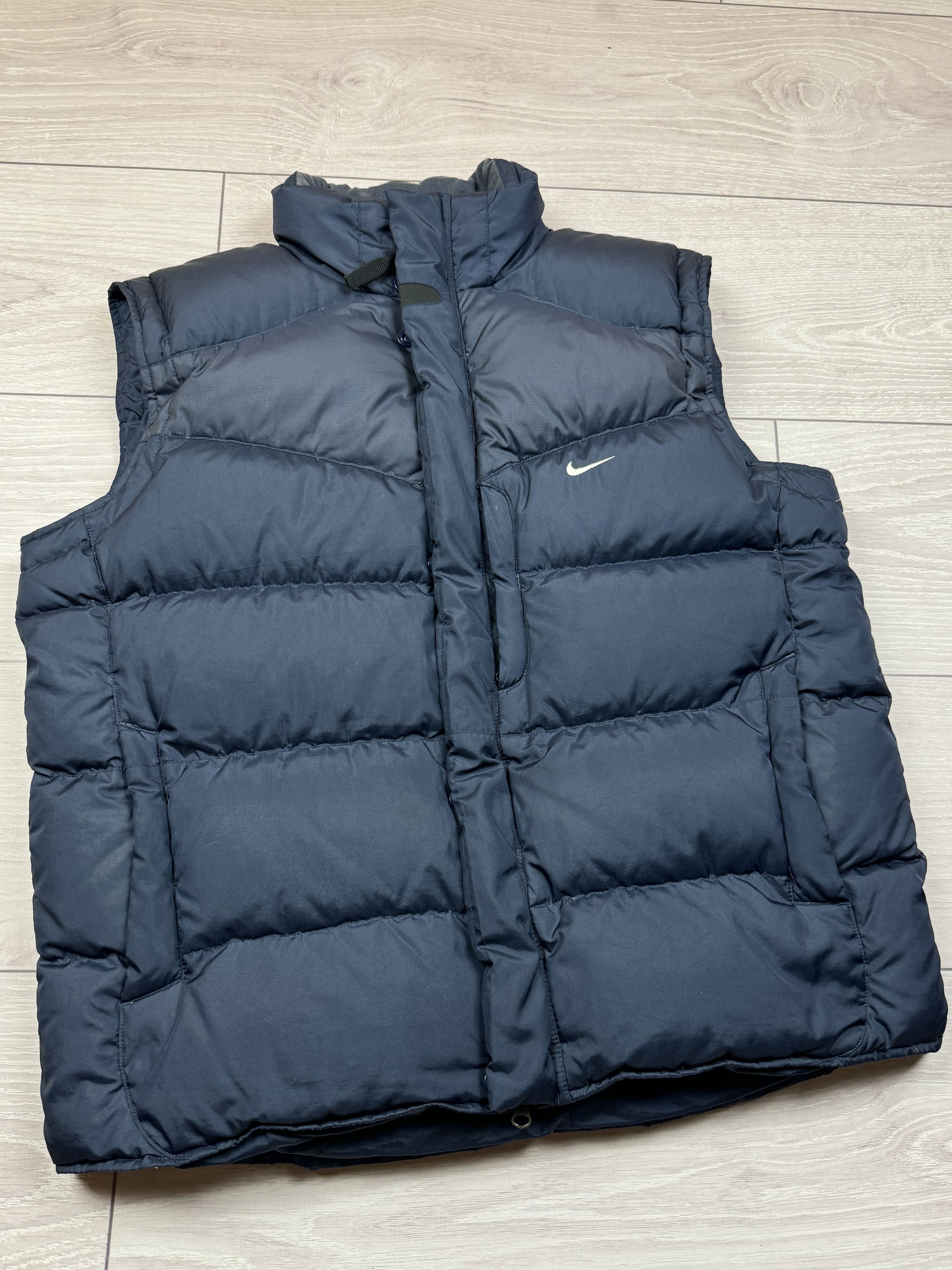 Nike Nike puffer vest vintage vintage 90s Size US L / EU 52-54 / 3 - 3 Thumbnail