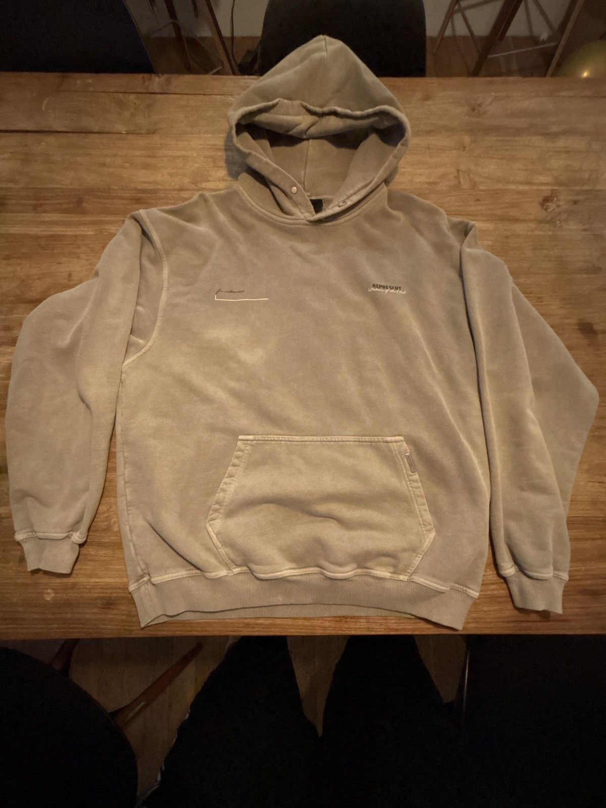 Represent Clo. Represent Patron of the Club Hoodie in Mudstone Size US L / EU 52-54 / 3 - 1 Thumbnail